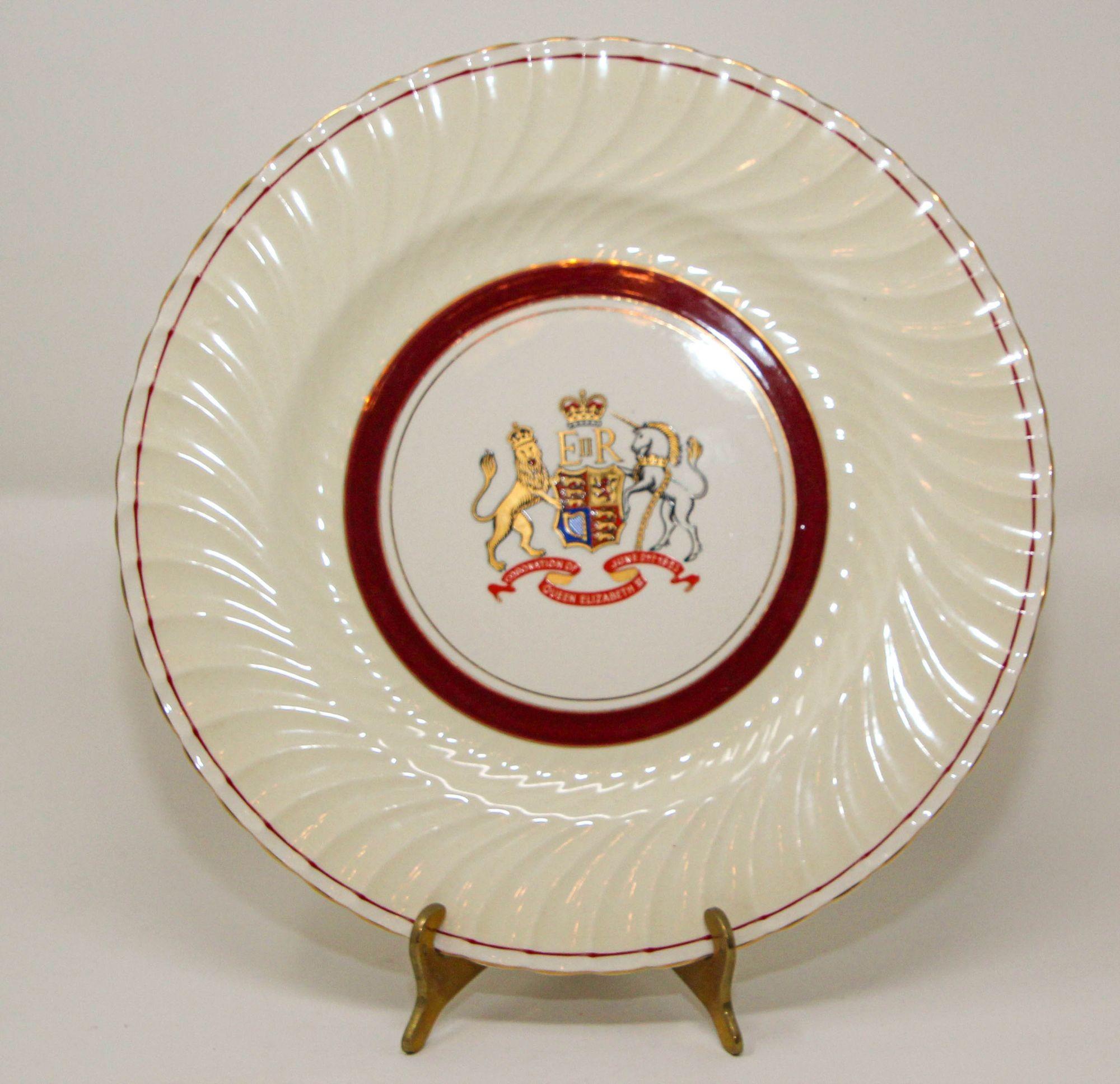 Coronation Plate Queen Elizabeth II June 2nd 1953 Burleigh Ware Burslem England.
Beautiful plate commemorating the Coronation of Her Majesty Queen Elizabeth II on June 2, 1953.
Vintage 1953 Coronation Queen Elisabeth 2nd Plate.
Vintage piece of