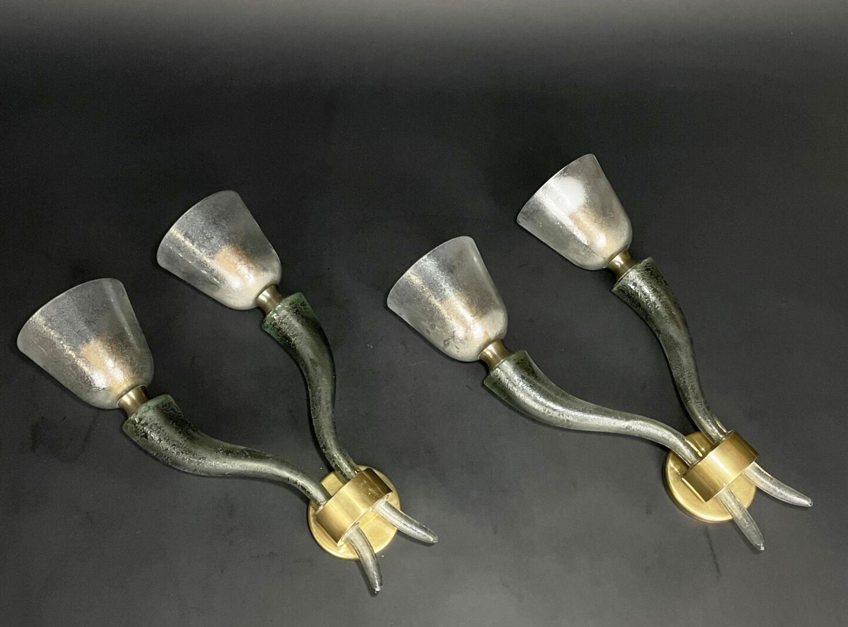 Seguso Vetri d'Arte pour La Maison Véronèse Paris
Rare et grande paire d'appliques en verre 