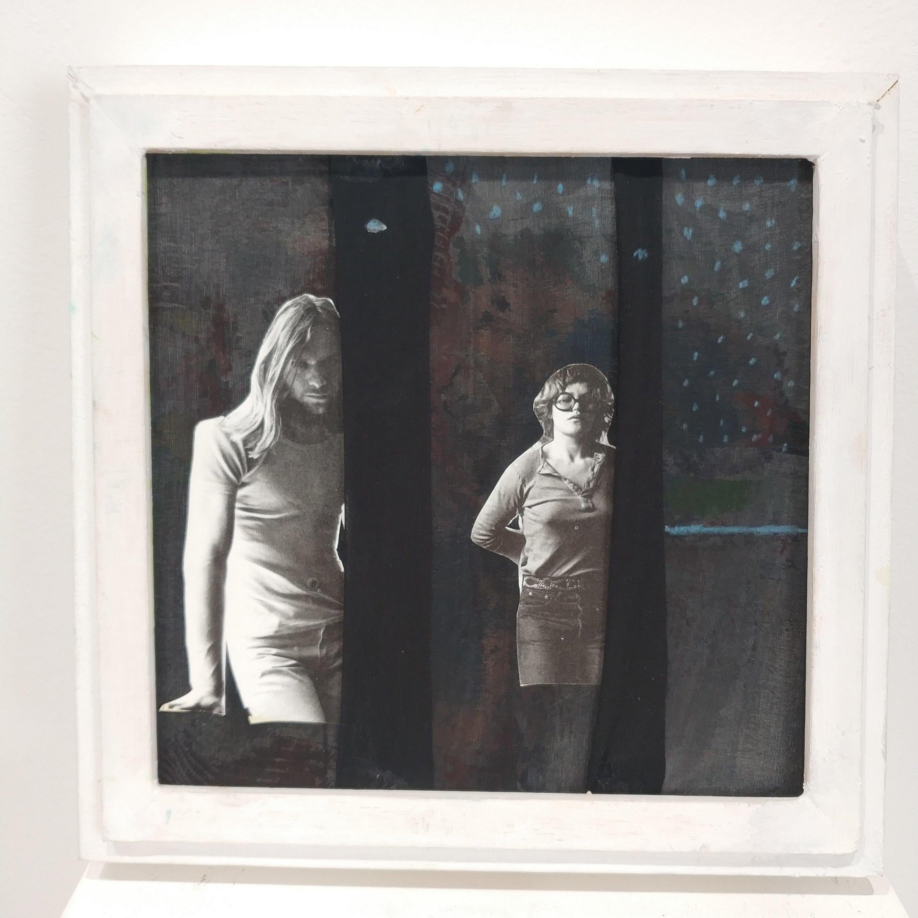 "Nelle pieghe" di Corrado Ferrante, olio su legno, 24x24cm