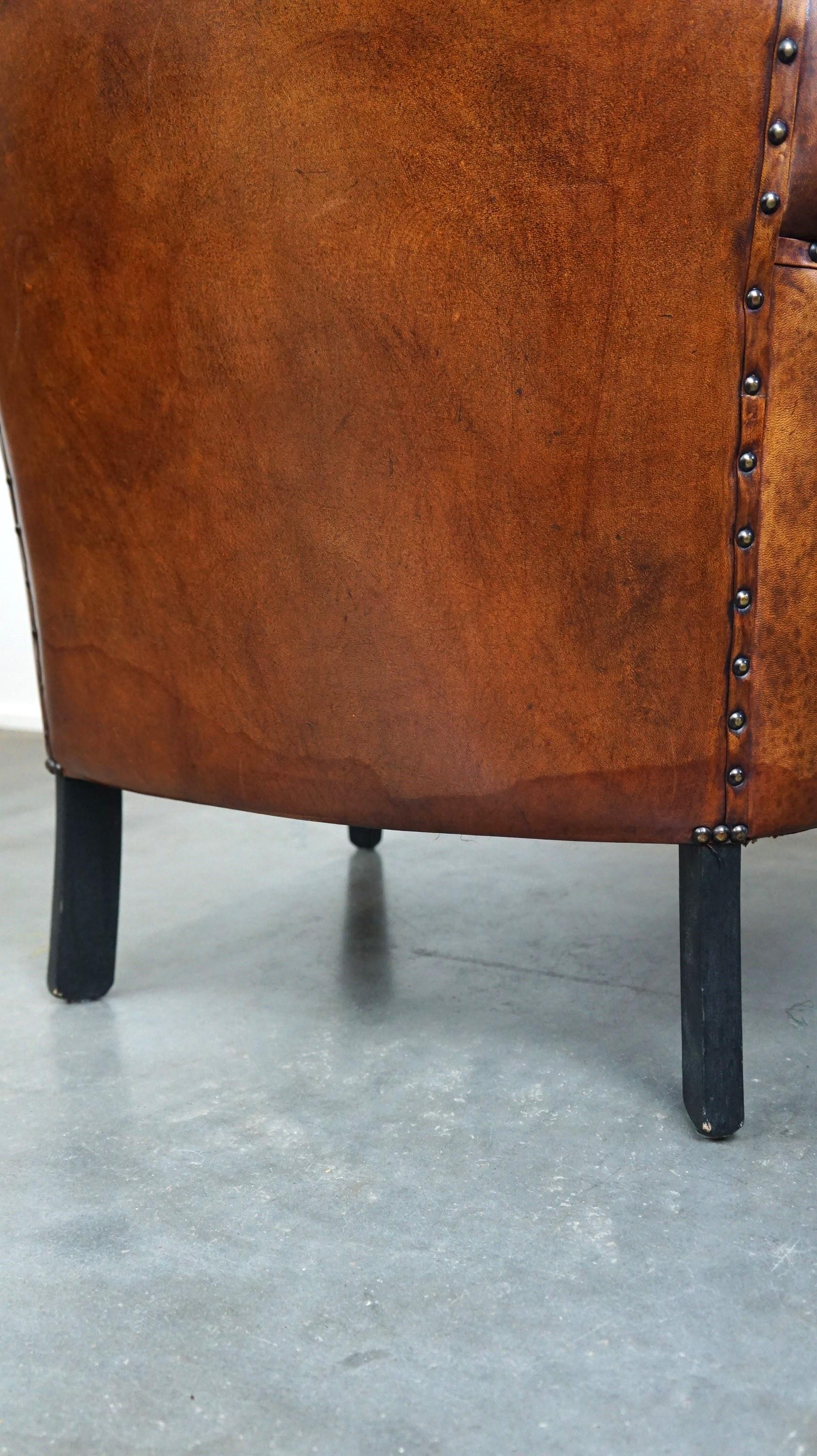 Fauteuil/fauteuil en cuir de mouton Correct et confortable avec une belle finition en vente 2