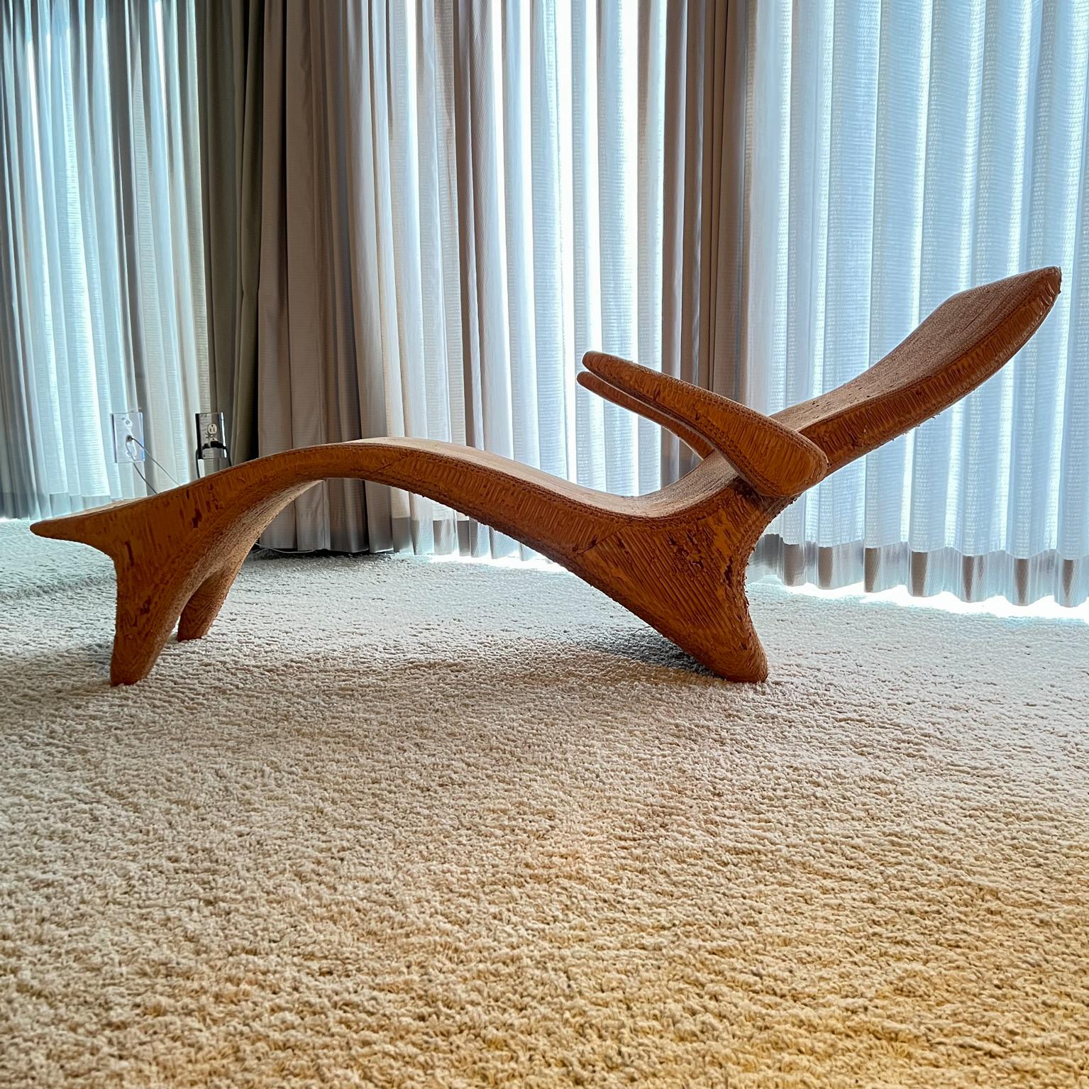  1970s Style Frank Gehry Chaise Lounge LA Art Chair  In Good Condition For Sale In Chula Vista, CA