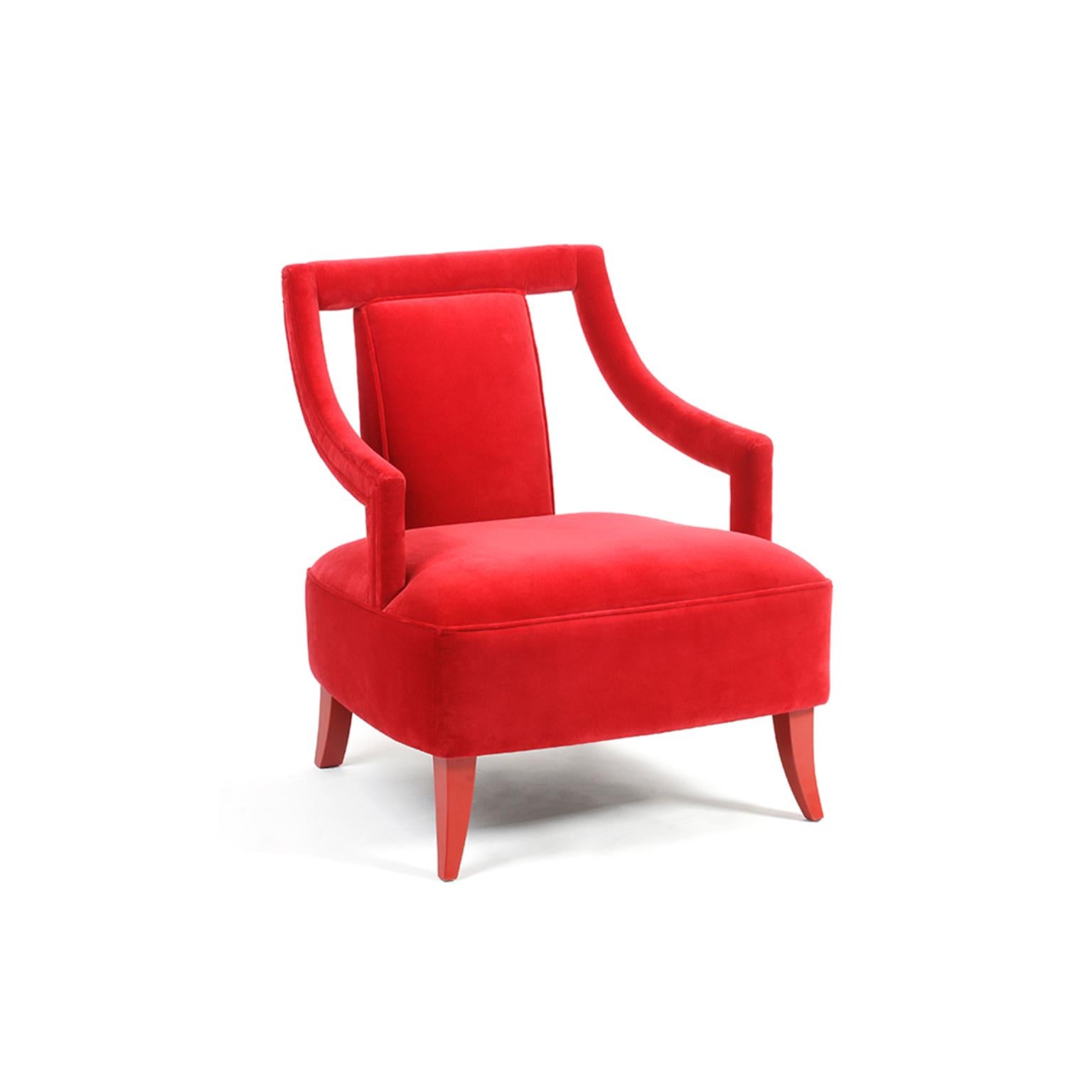 Sillón Corset by Munna
Dimensiones: P 78 x An 80 x Al 85 cm. SH: 45 cm.
Materiales: Madera, espuma y tapicería.
Acabado: Terciopelo de algodón ref. Casino Rojo, CV12 y laca de madera.

Disponible en todos los tejidos Munna excepto en Seda salvaje.