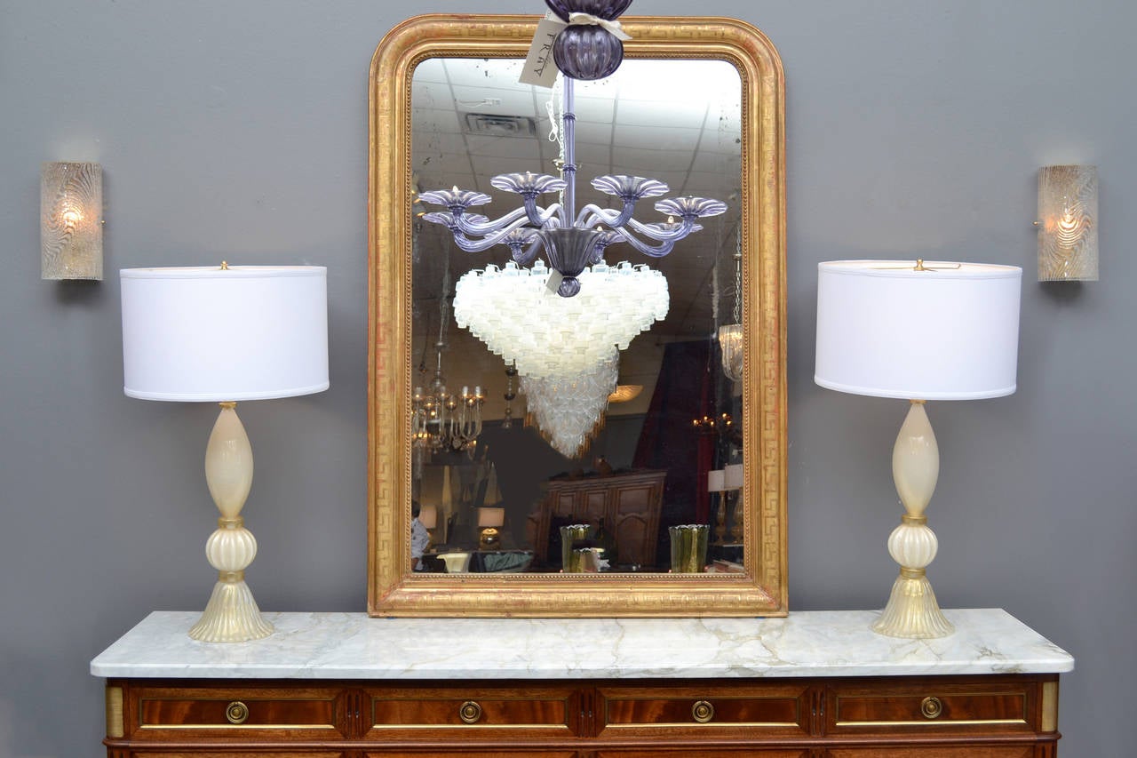 Pareja italiana vintage de apliques de cristal de Murano, cada uno con una pieza curva de cristal 