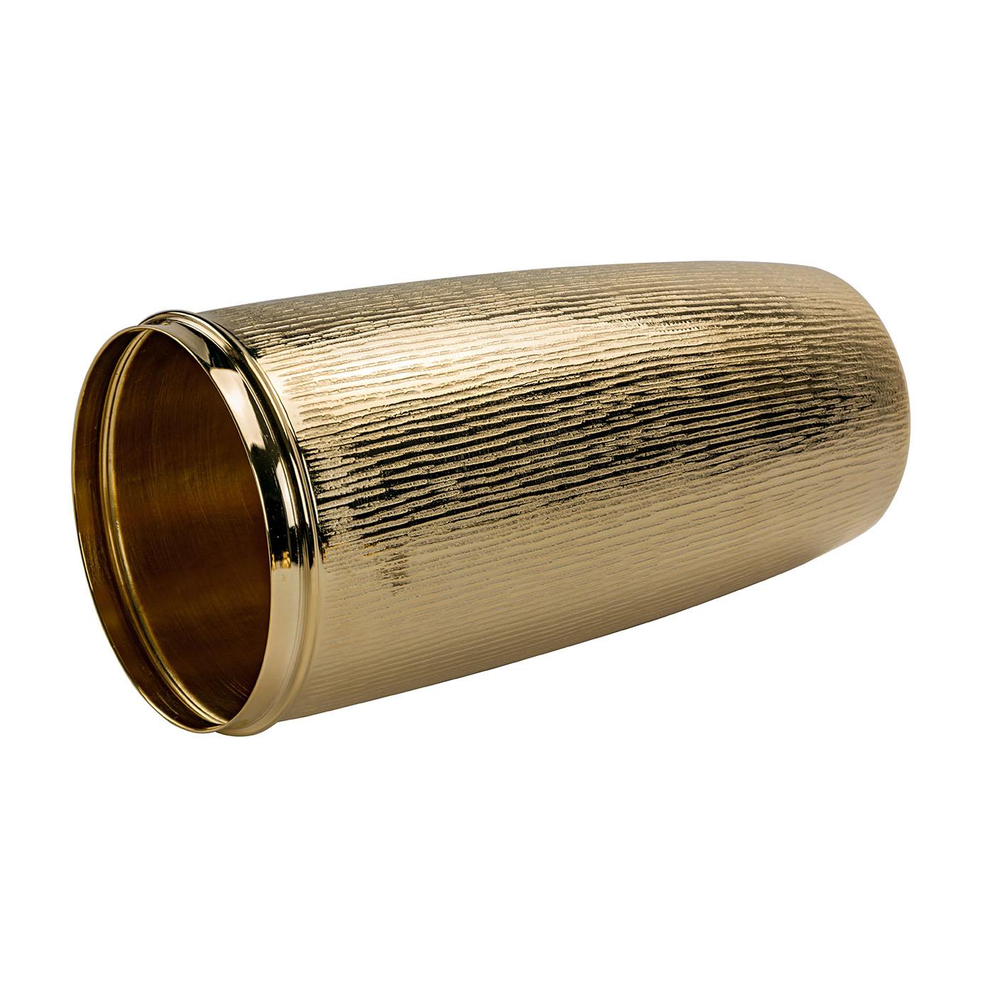 italien Ensemble de 2 pièces de shaker et mélangeur en laiton plaqué or texturé Cortex de Zanetto en vente