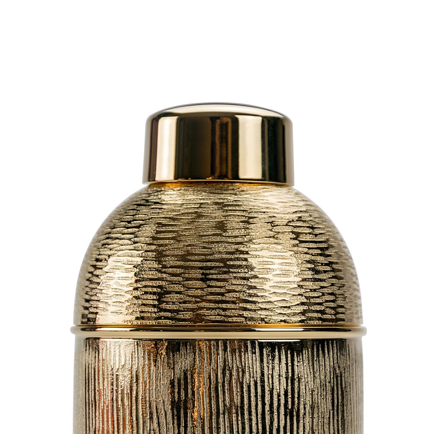 Laiton Ensemble de 2 pièces de shaker et mélangeur en laiton plaqué or texturé Cortex de Zanetto en vente