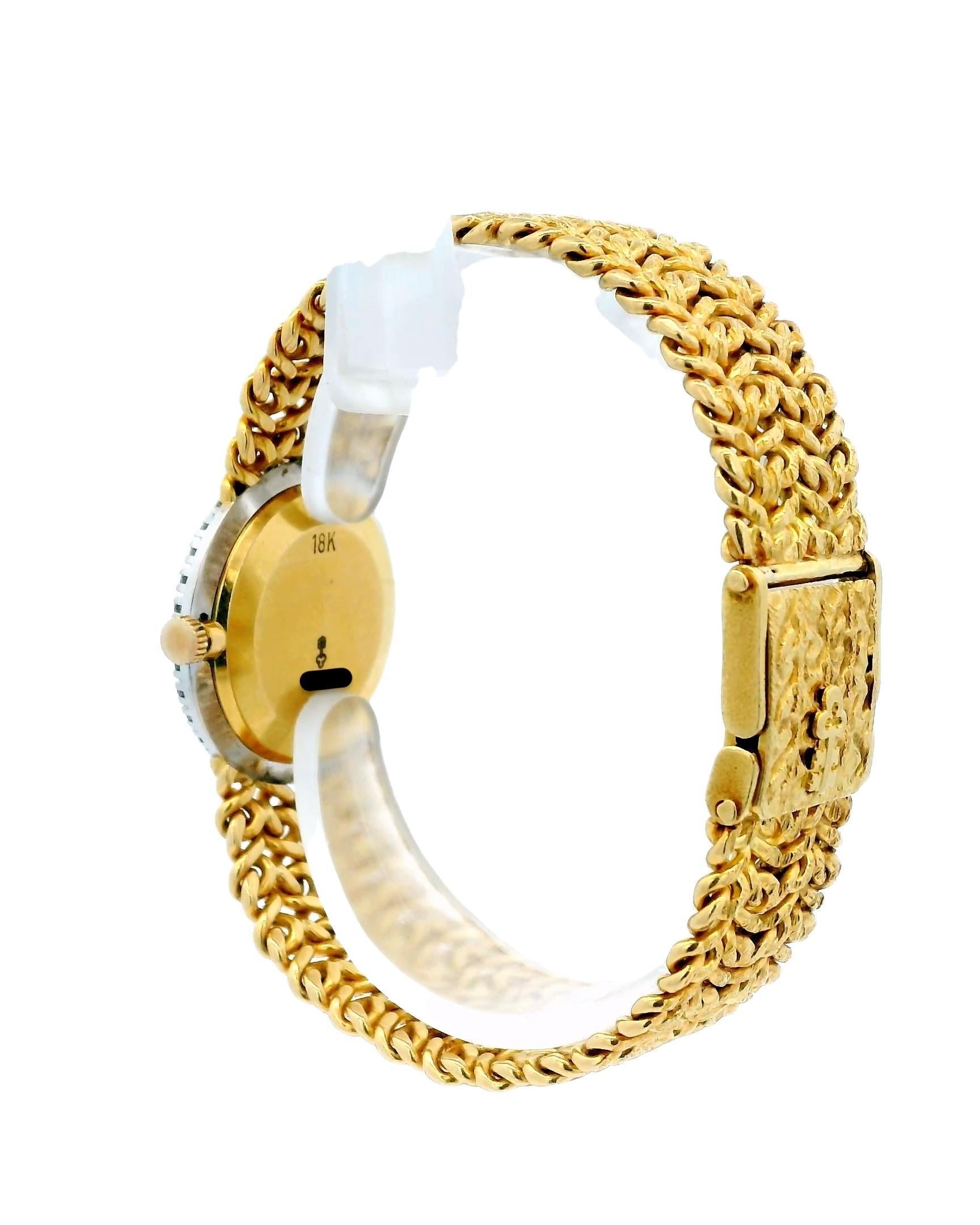 Corum 18K Yellow Gold & Emerald Bezel Mech-Mesh Bracelet In Excellent Condition In Great Neck Plaza, NY