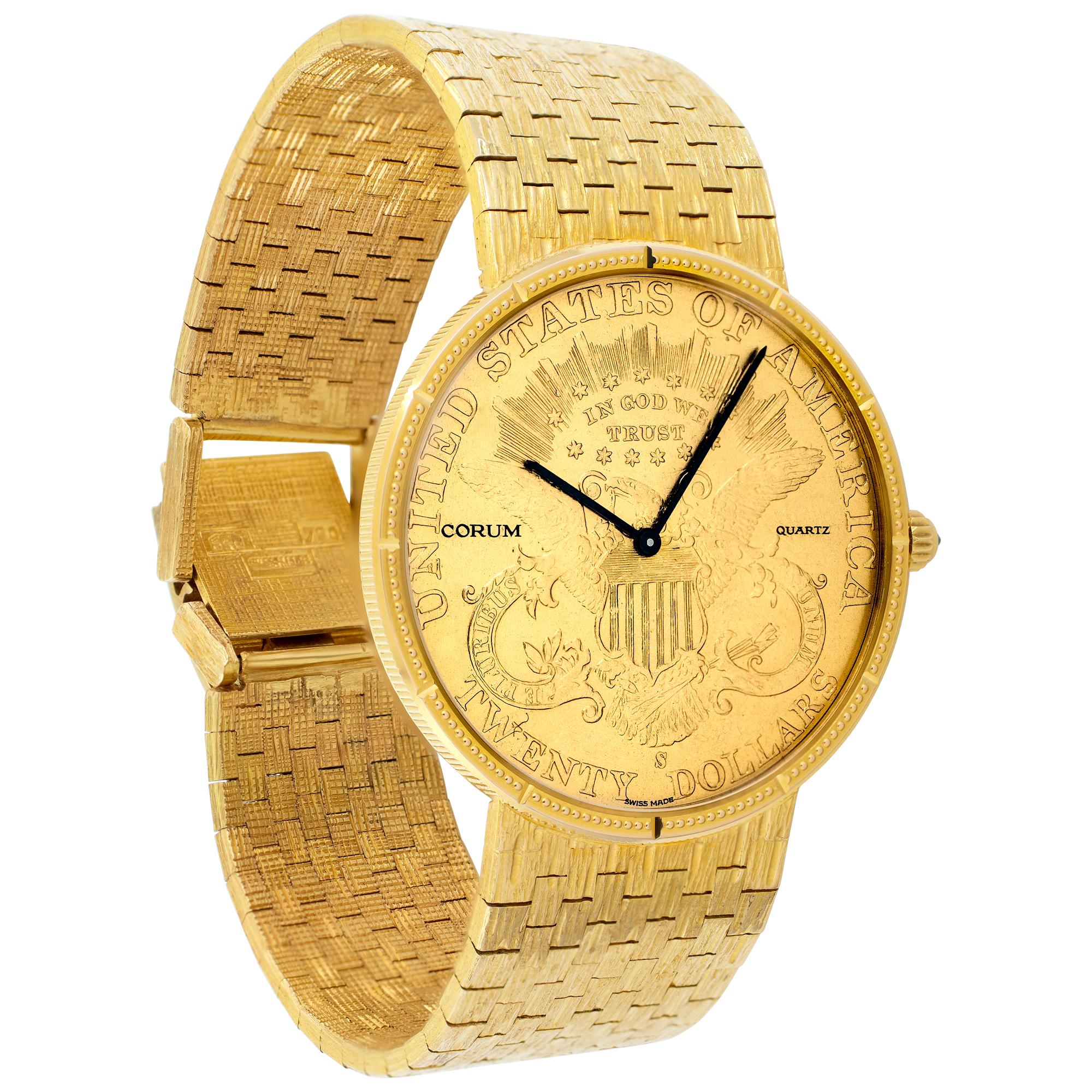 Corum $20 gold piece 5014556 in yellow gold with a Gold dial 35mm Quartz watch In Excellent Condition For Sale In Surfside, FL