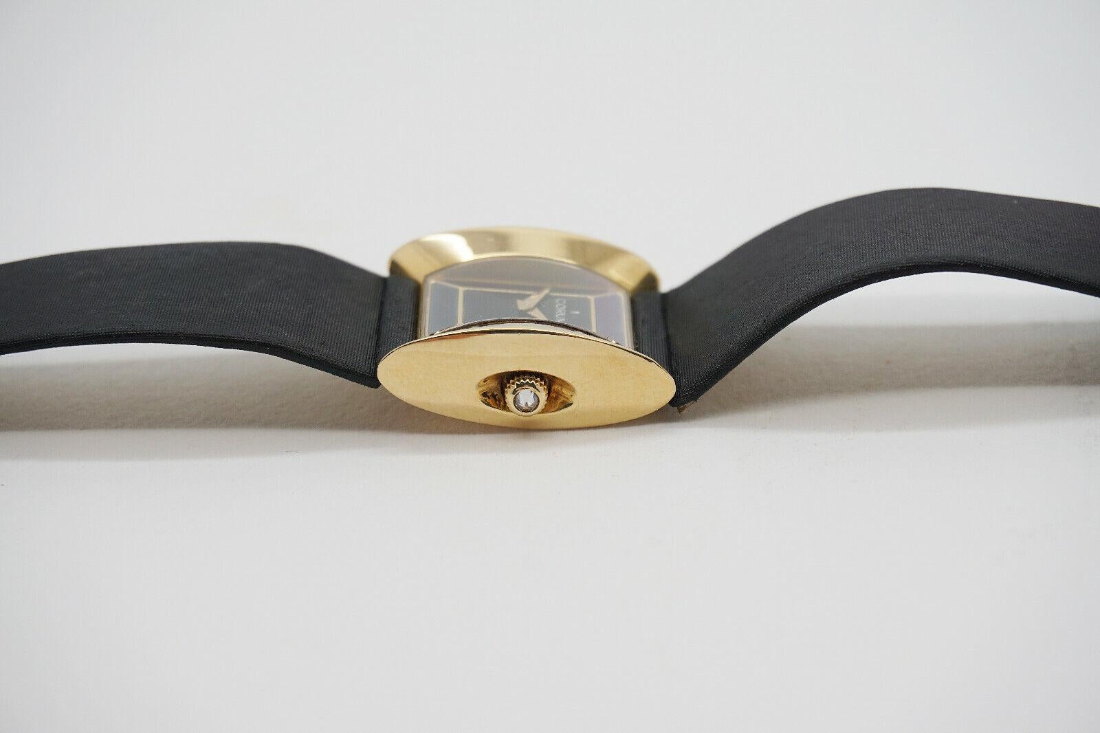 Corum Butterfly 18k Yellow Gold Ladies Watch 24mm Model 137.640.56 For Sale 2
