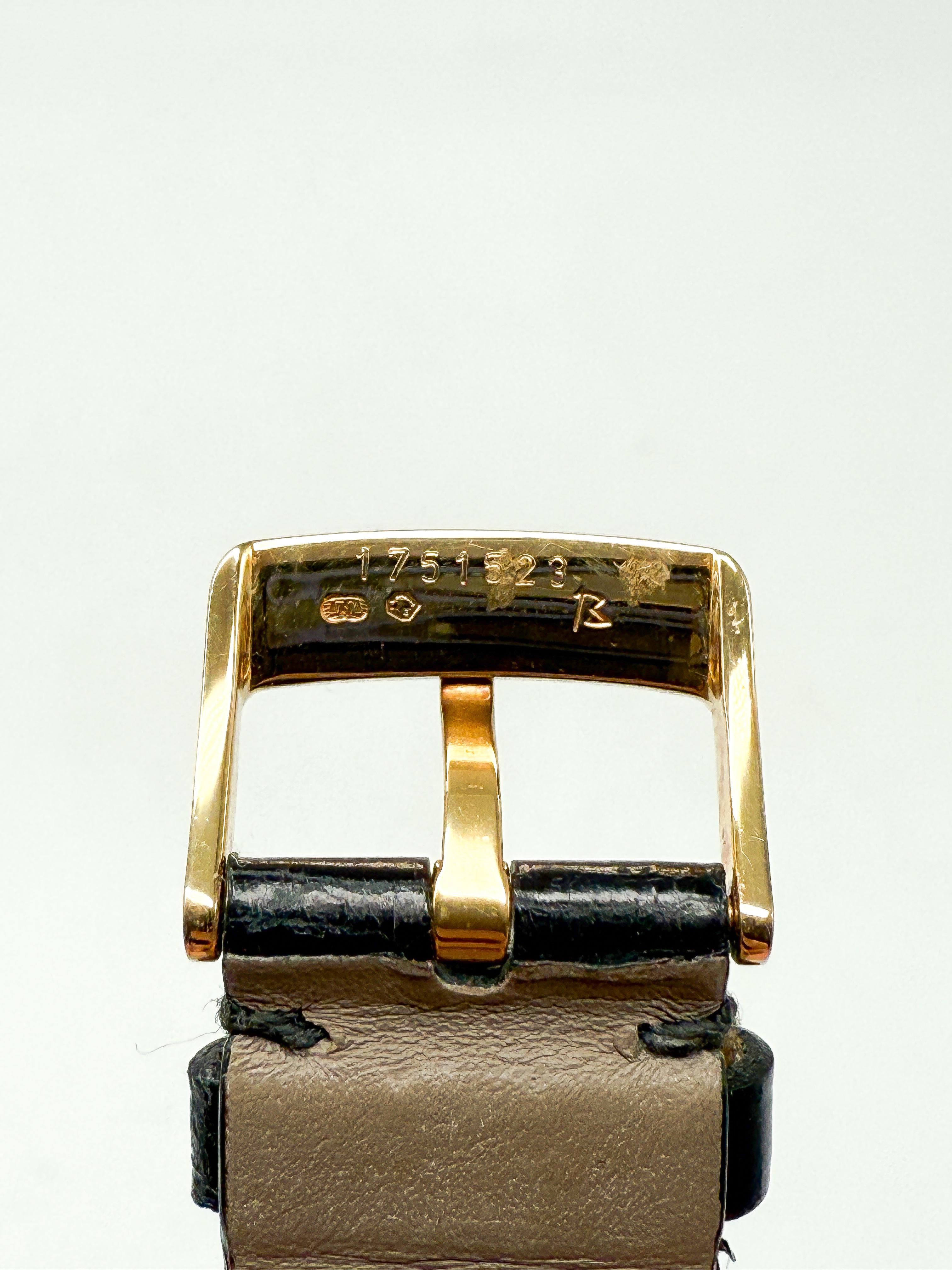 Montre Corum Coin en or jaune 18 carats - Automatique en vente 7