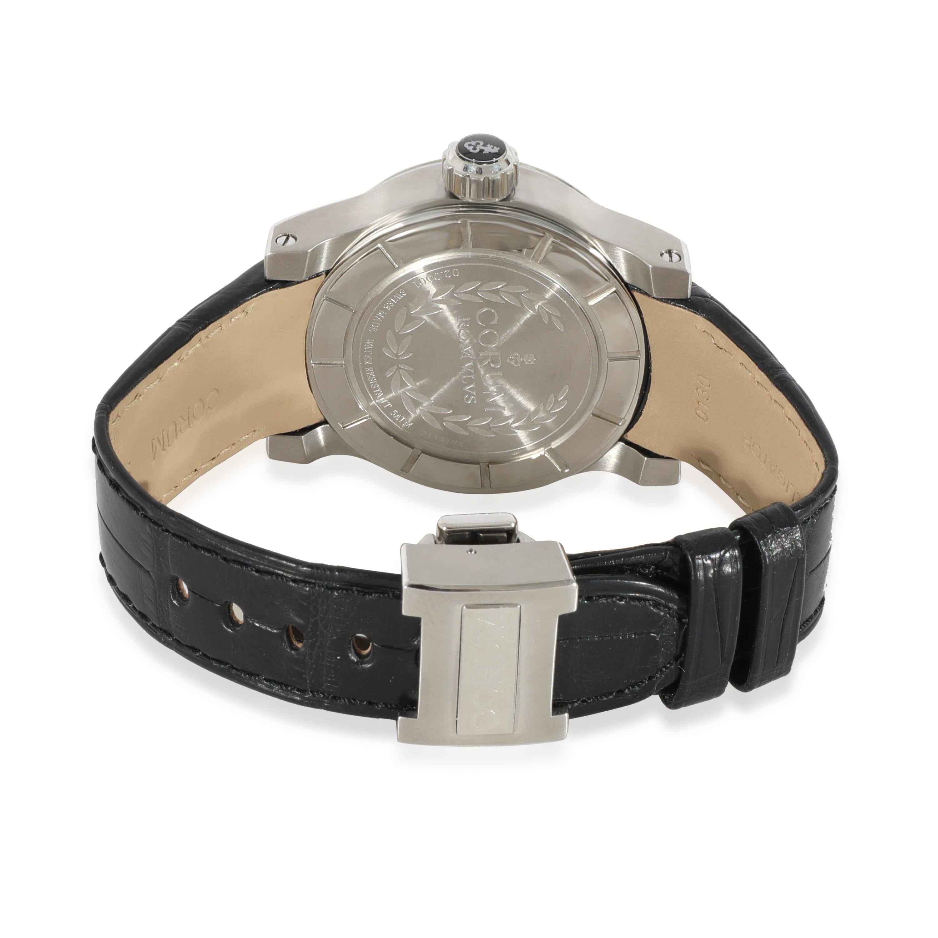 Corum Romulus 02-0001 Herrenuhr aus Edelstahl im Zustand „Hervorragend“ in New York, NY