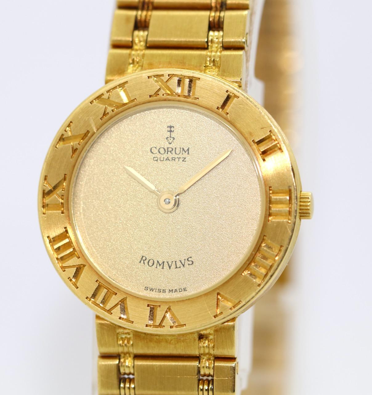 Corum Romulus Ladies Wrist Watch, 18 Karat Gold

Ref. 30.101.56
Case and strap in 18 Karat solid Gold.
Quartz Movement.

Including certificate of authenticity.