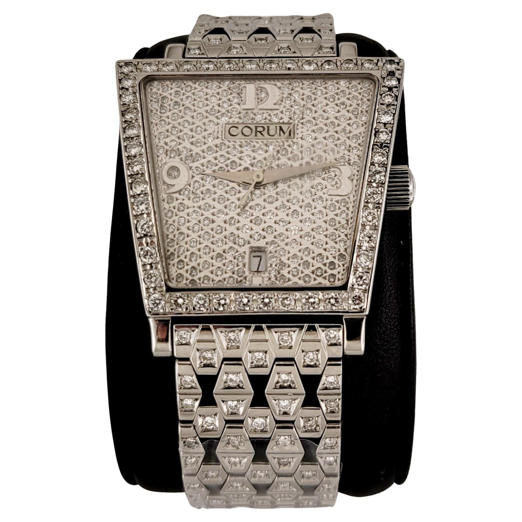 Corum Edelstahl-Uhr mit Diamanten