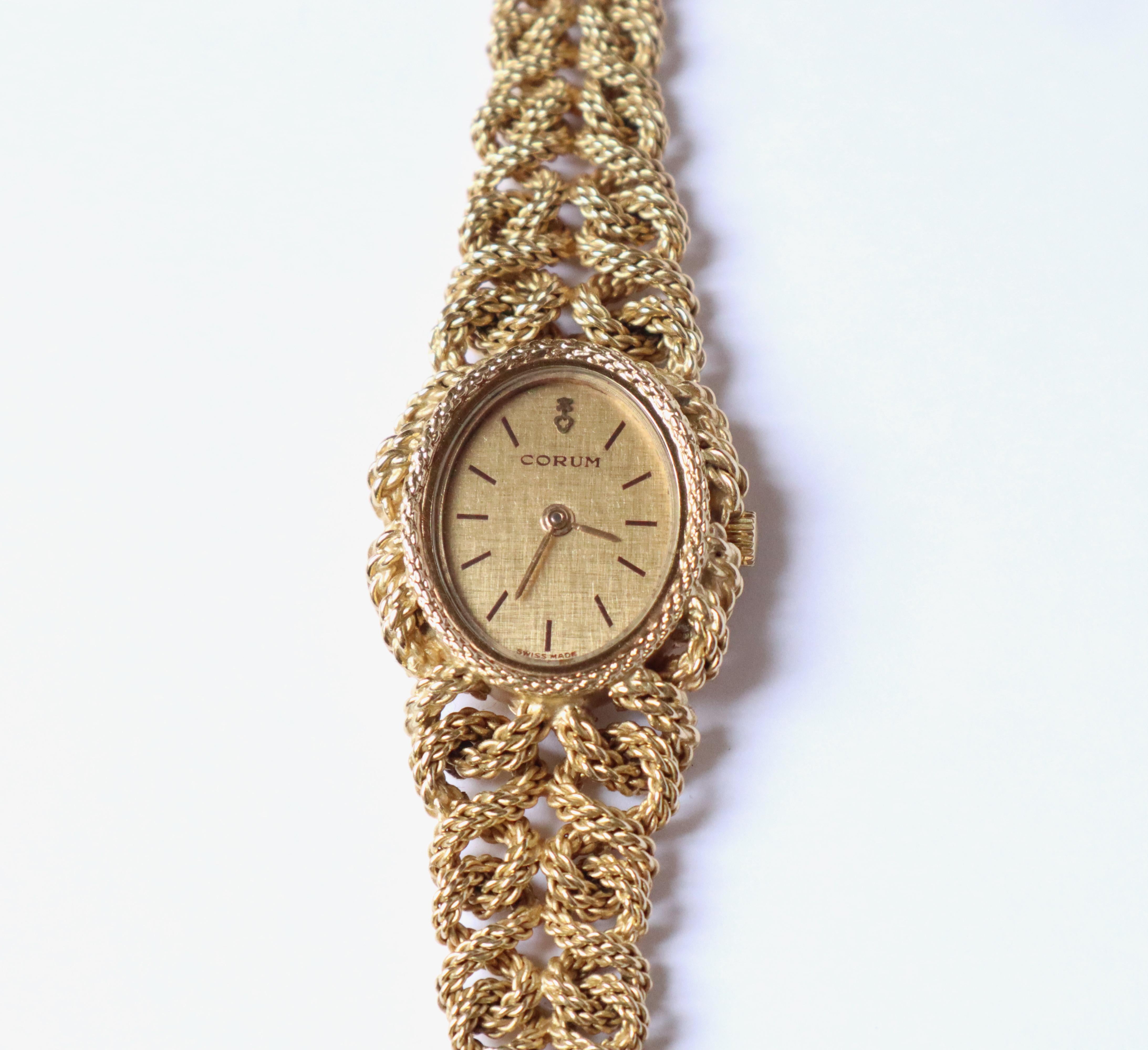 oval vintage watch