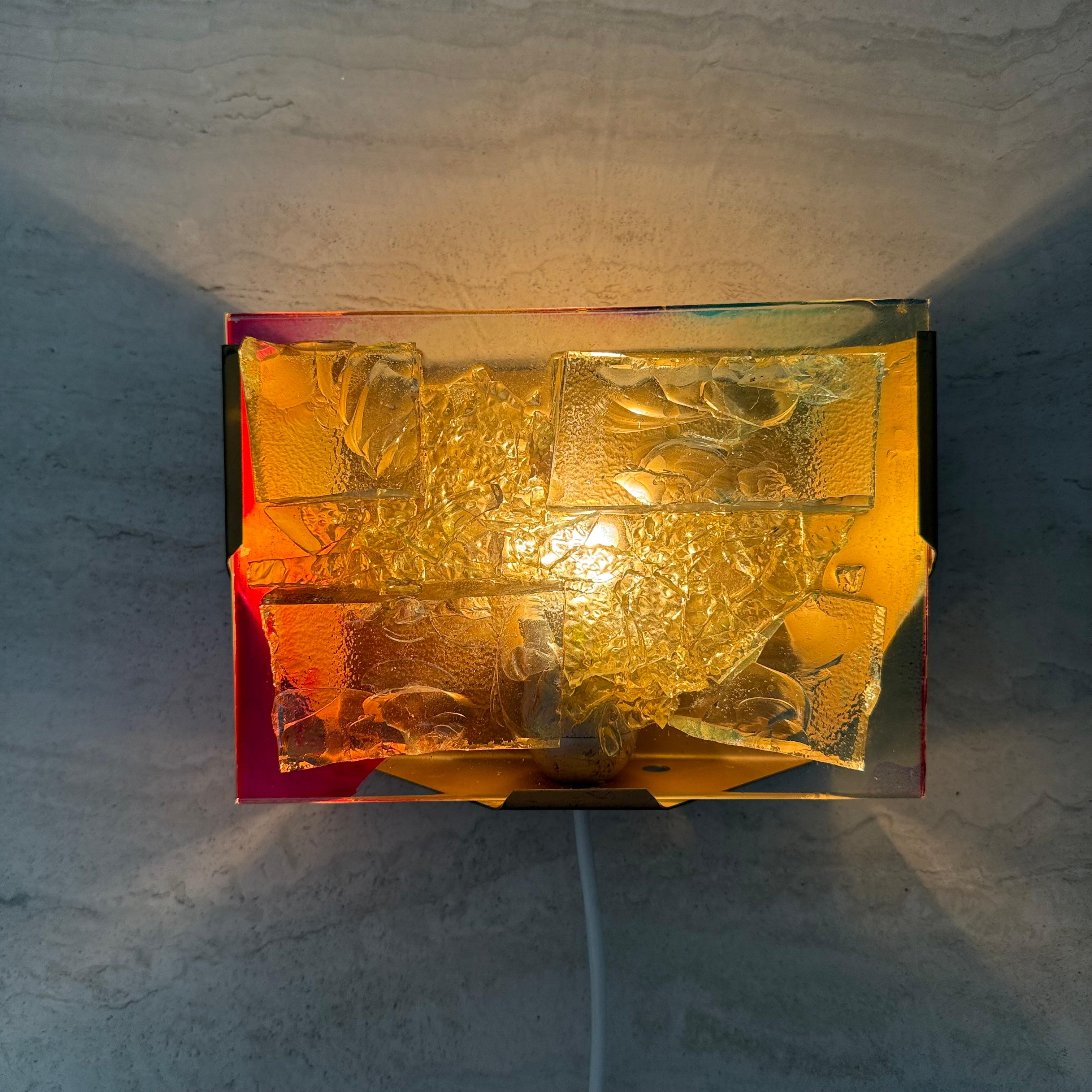 Cosack Leuchten Wandlampe aus Glas, 1970er Jahre (Deutsch) im Angebot