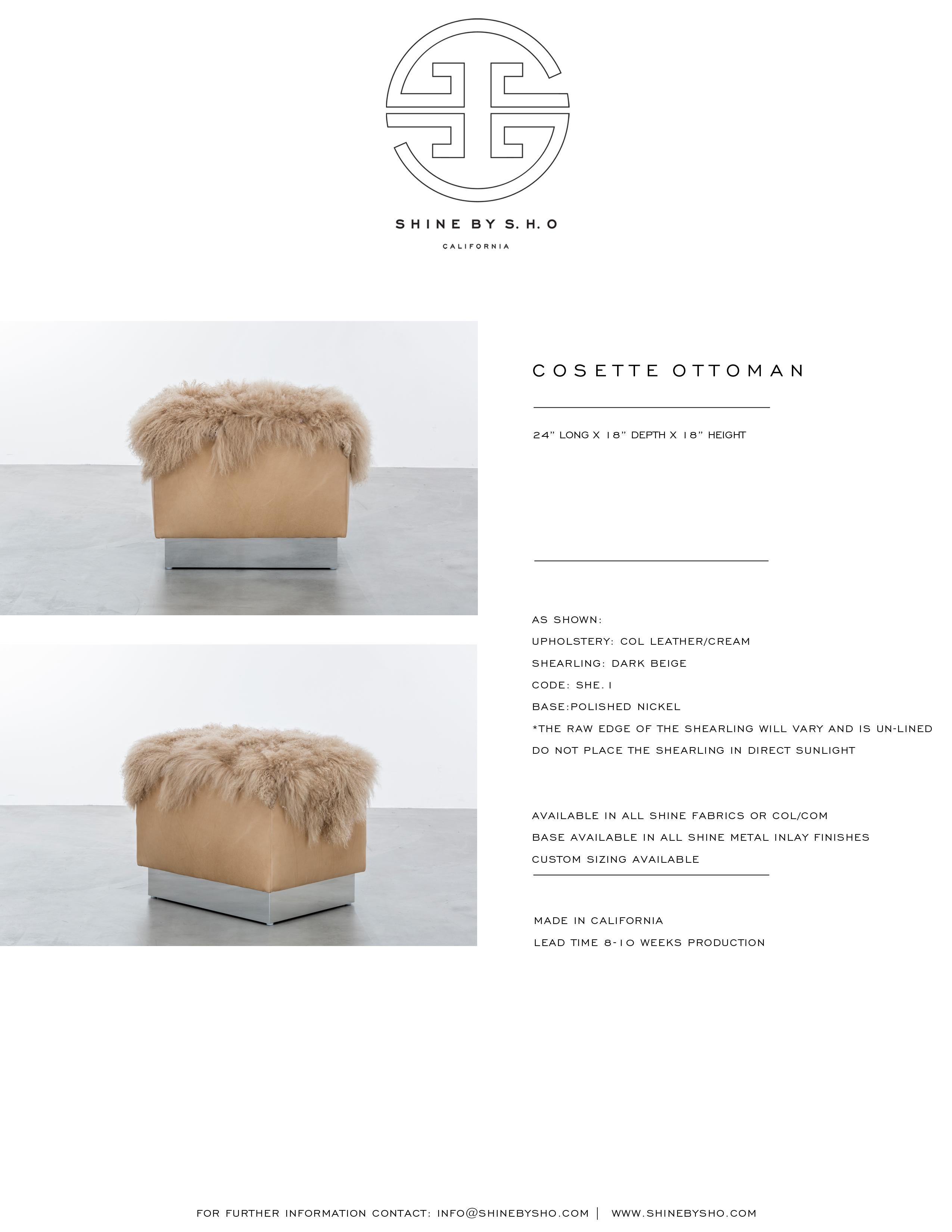 XXIe siècle et contemporain COSETTE OTTOMAN - Pouf moderne en cuir avec fourrure d'agneau tibétain de Mongolie en vente