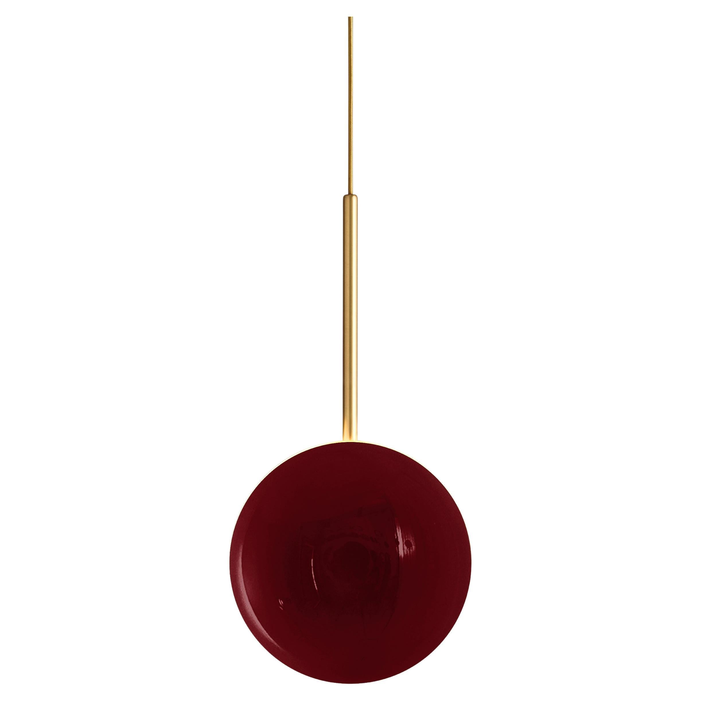 Cosmic 'Meteor Pendant Maroon' Handgefertigte kastanienbraun lackierte Messing-Deckenleuchte