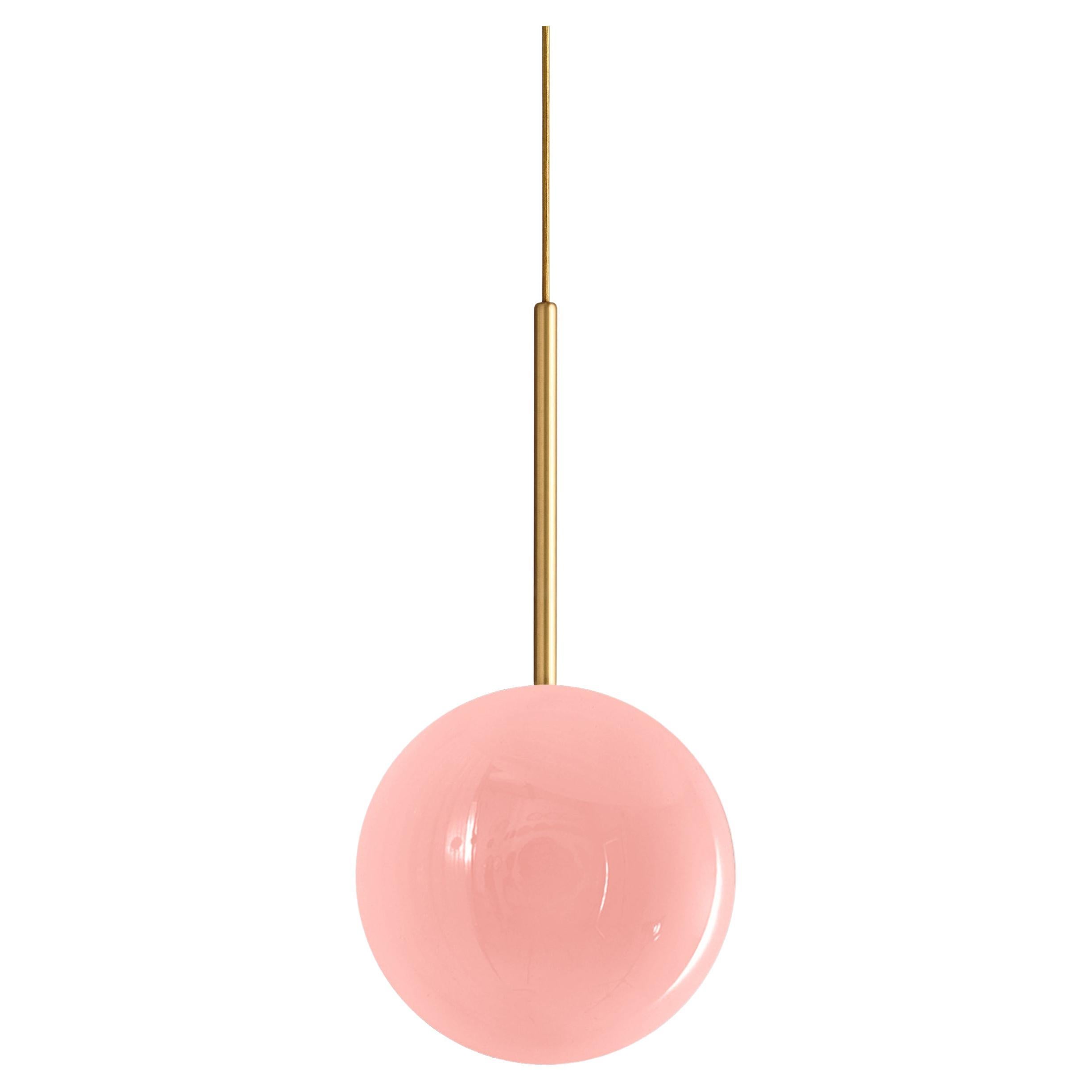 Cosmic 'Meteor Pendant Rose' Plafonnier en laiton laqué rose fait main