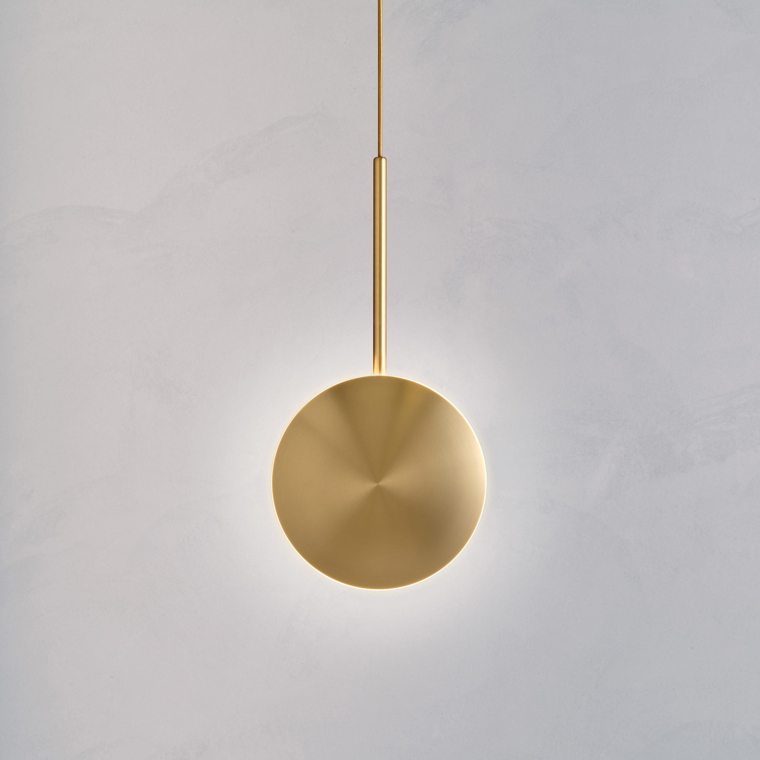 Named after the astronomical object that signals rebirth and new ideas, the ‘Comet’ pieces are achieved with skilful brass shaping and patina finishes that celebrate British metal artisanship.
 
Softly illuminated with integrated LED from within,