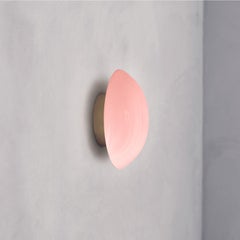 Lampada da parete in ottone laccato fatto a mano 'Cosmic Comet Rose 20
