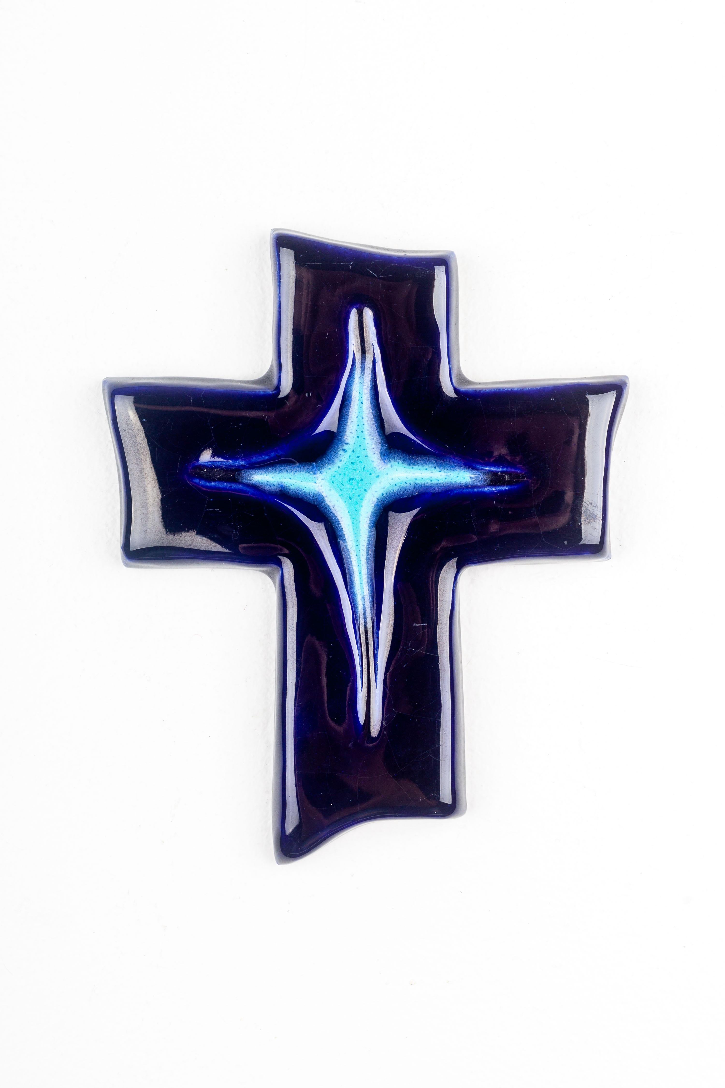 Cosmic Midnight Blue Mid-Century Ceramic Cross For Sale 5