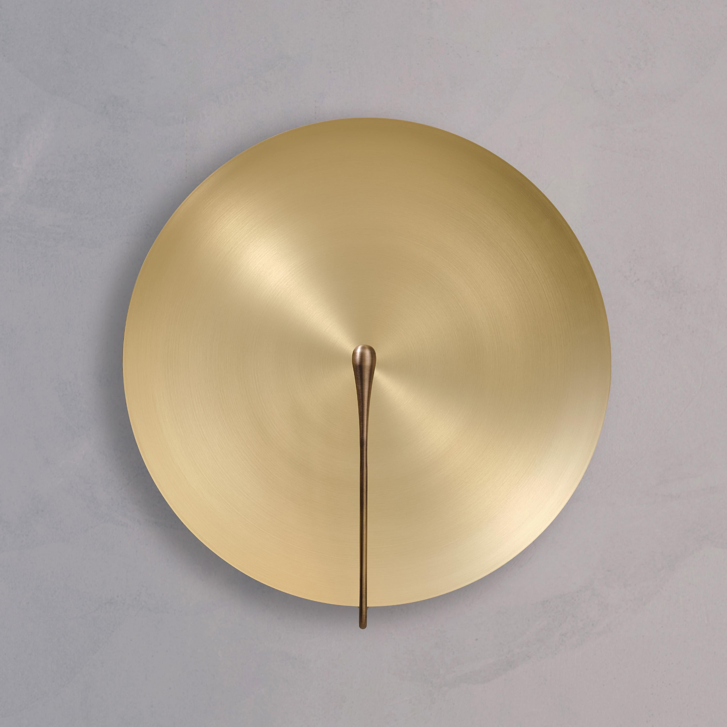 Organic Modern 'Cosmic Sol XL' Handmade Brushed Brass Contemporary Wall Light Sconce For Sale