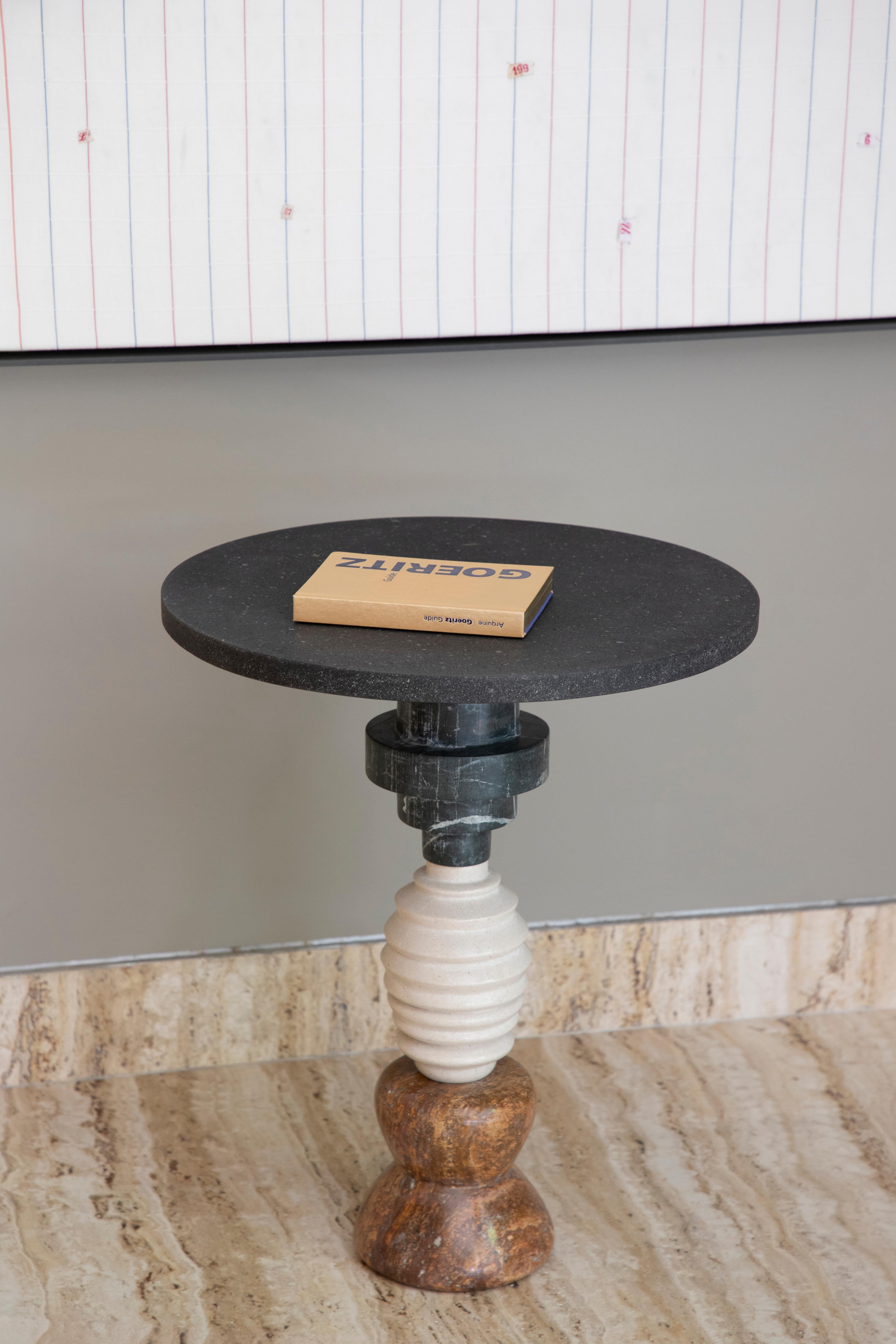Huellas Cósmicas 2 - Sten Studio - Hecho a mano con piedras naturales en Nuevo estado para la venta en Tampa, FL