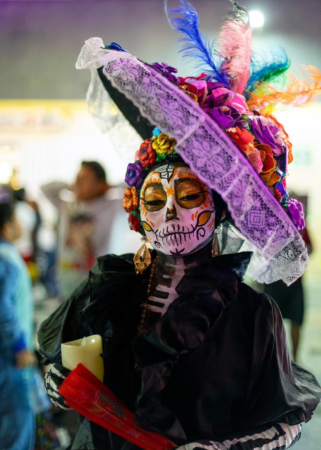  Cosmo Condina Color Photograph - “Death with attitude”, Day of the Dead, Dia de los Muertos, Isla Mujeres, Mexico