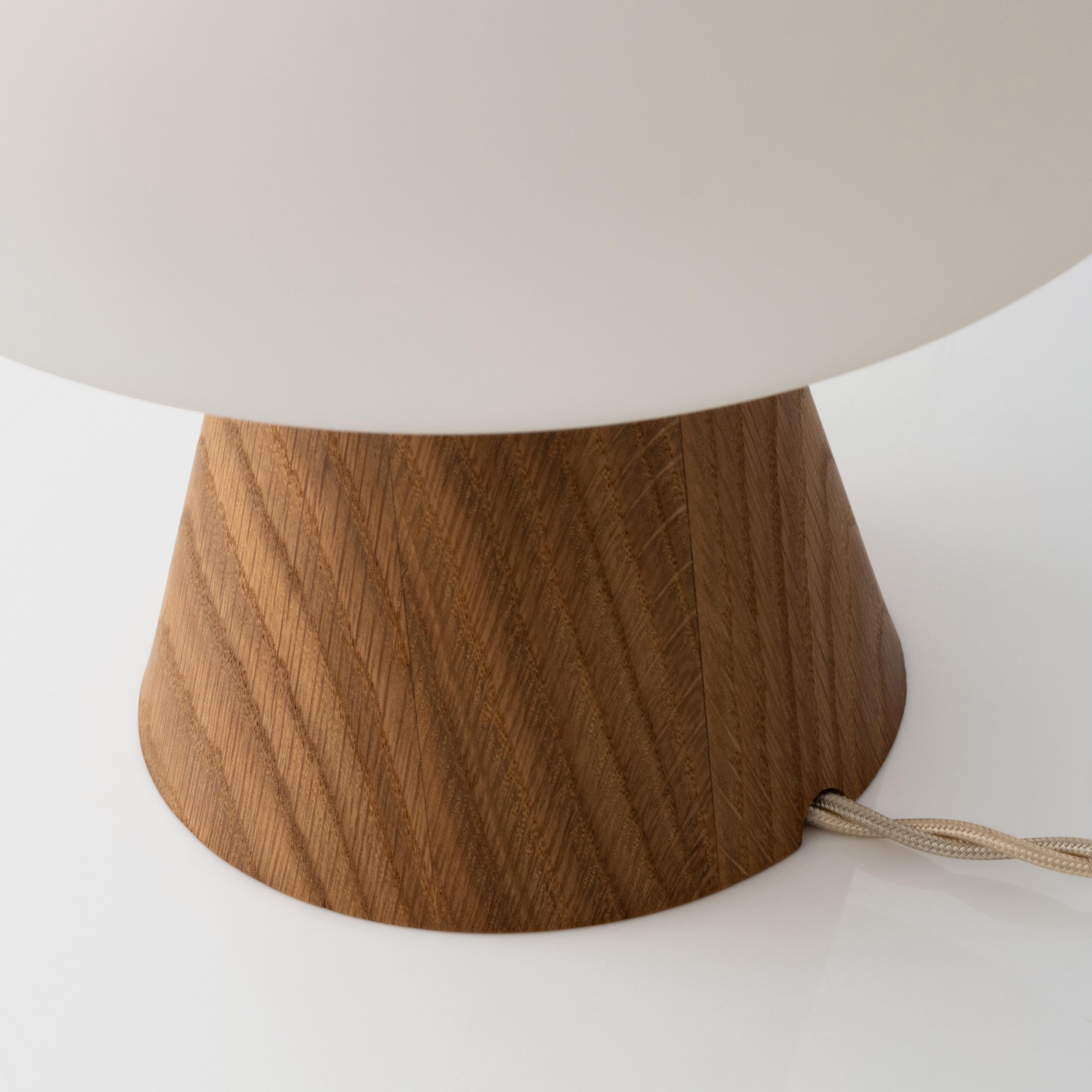 Cosmos 06 Table Lamp by Noiro Studio In New Condition For Sale In Geneve, CH