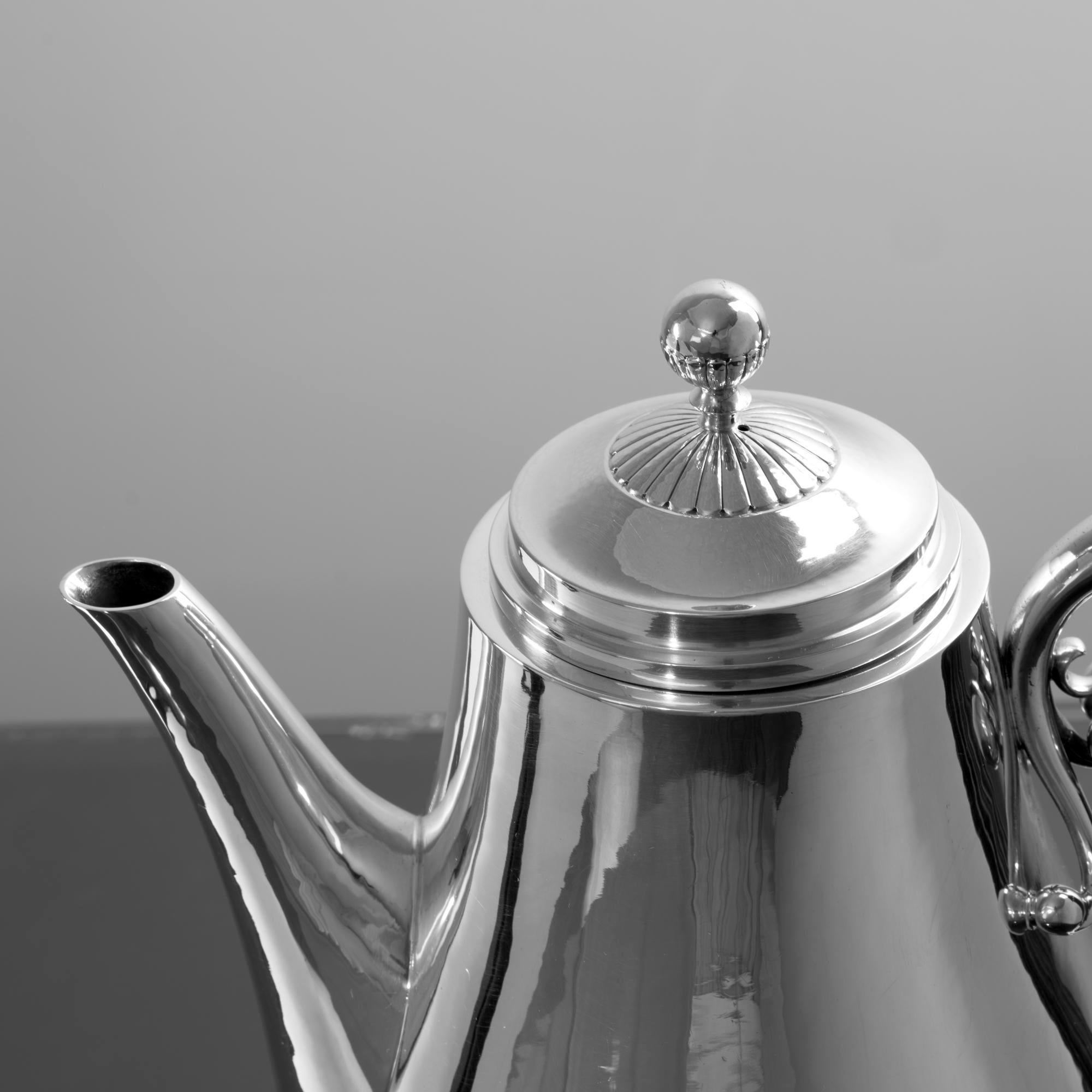 Cosmos Kaffeekanne aus dänischem Sterlingsilber von Georg Jensen im Angebot 2