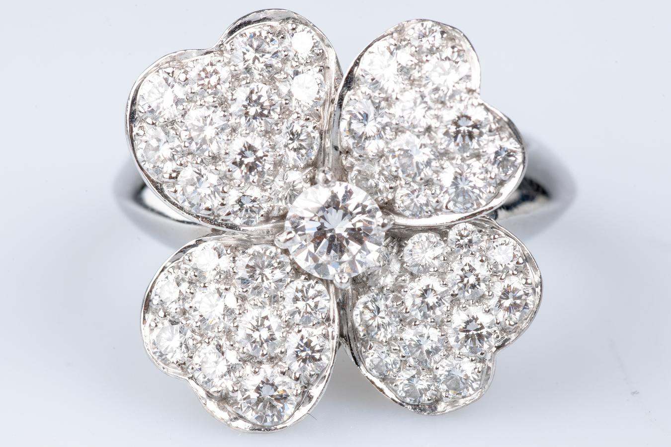 Round Cut Cosmos ring by Van Cleef & Arpels with 53 diamonds  For Sale