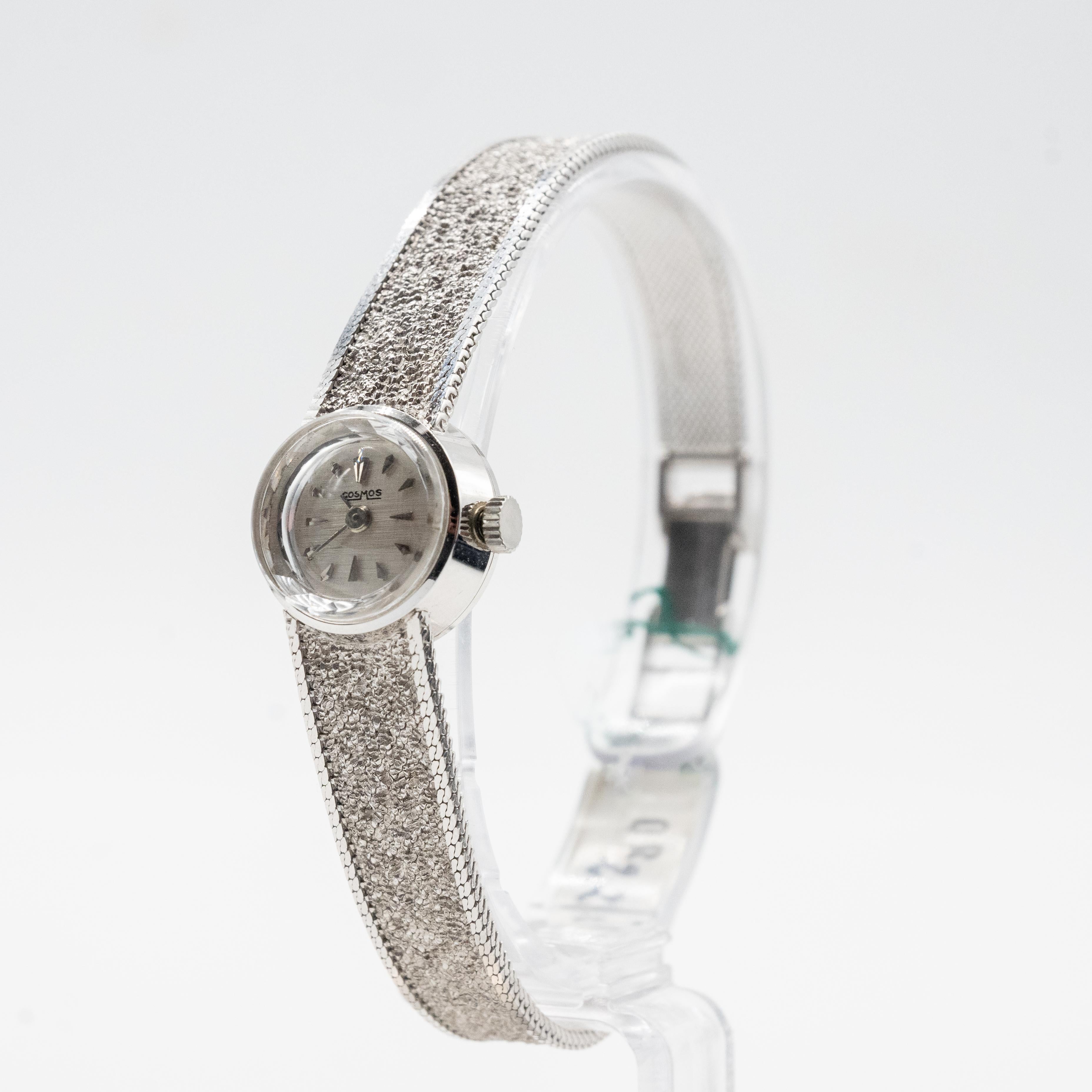 Cosmos Watch, 18 Carats White Gold For Sale 5