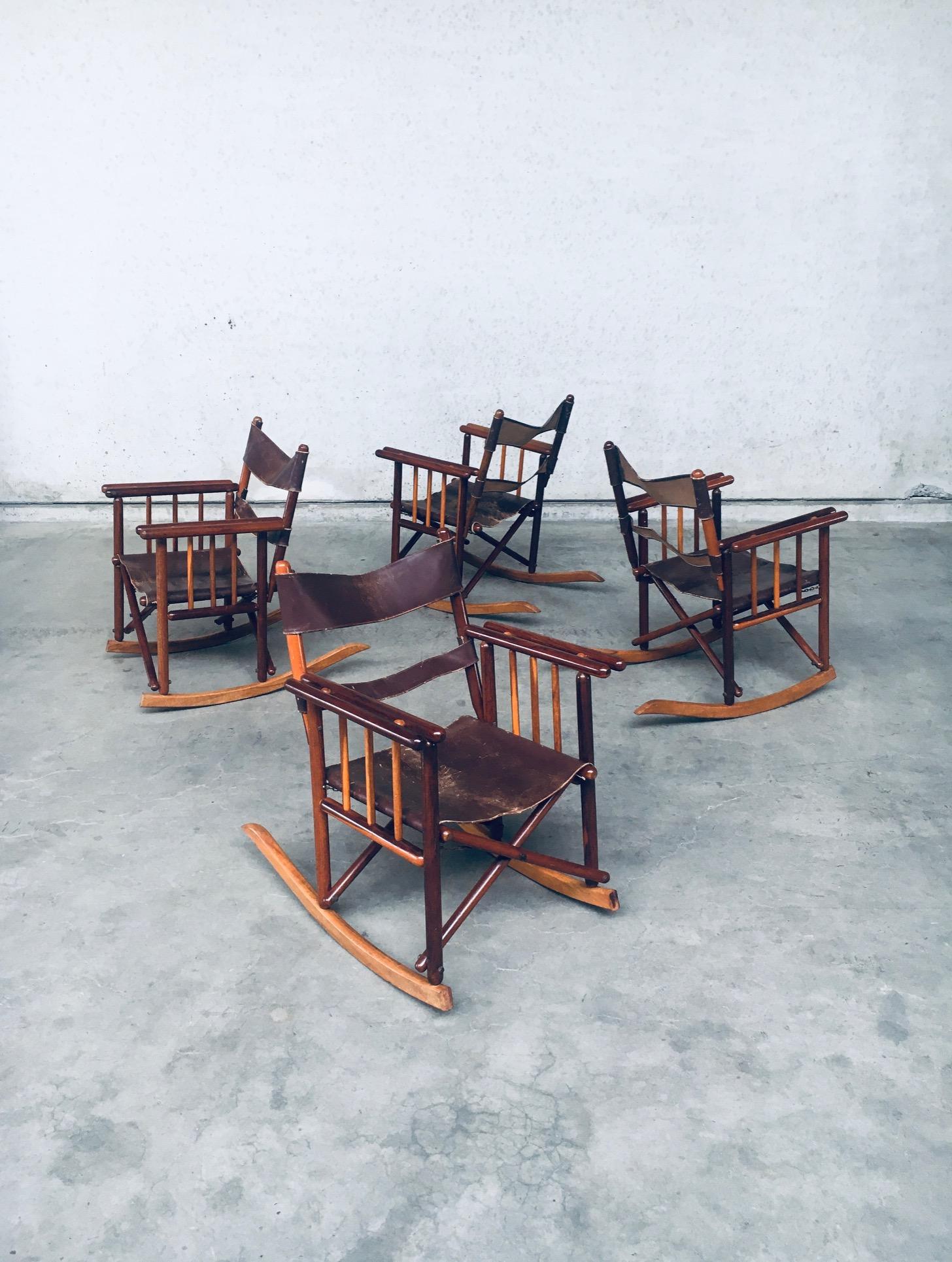 Milieu du XXe siècle Ensemble de chaises à bascule pliantes de campagne de safari du Costa Rica, années 1960 en vente