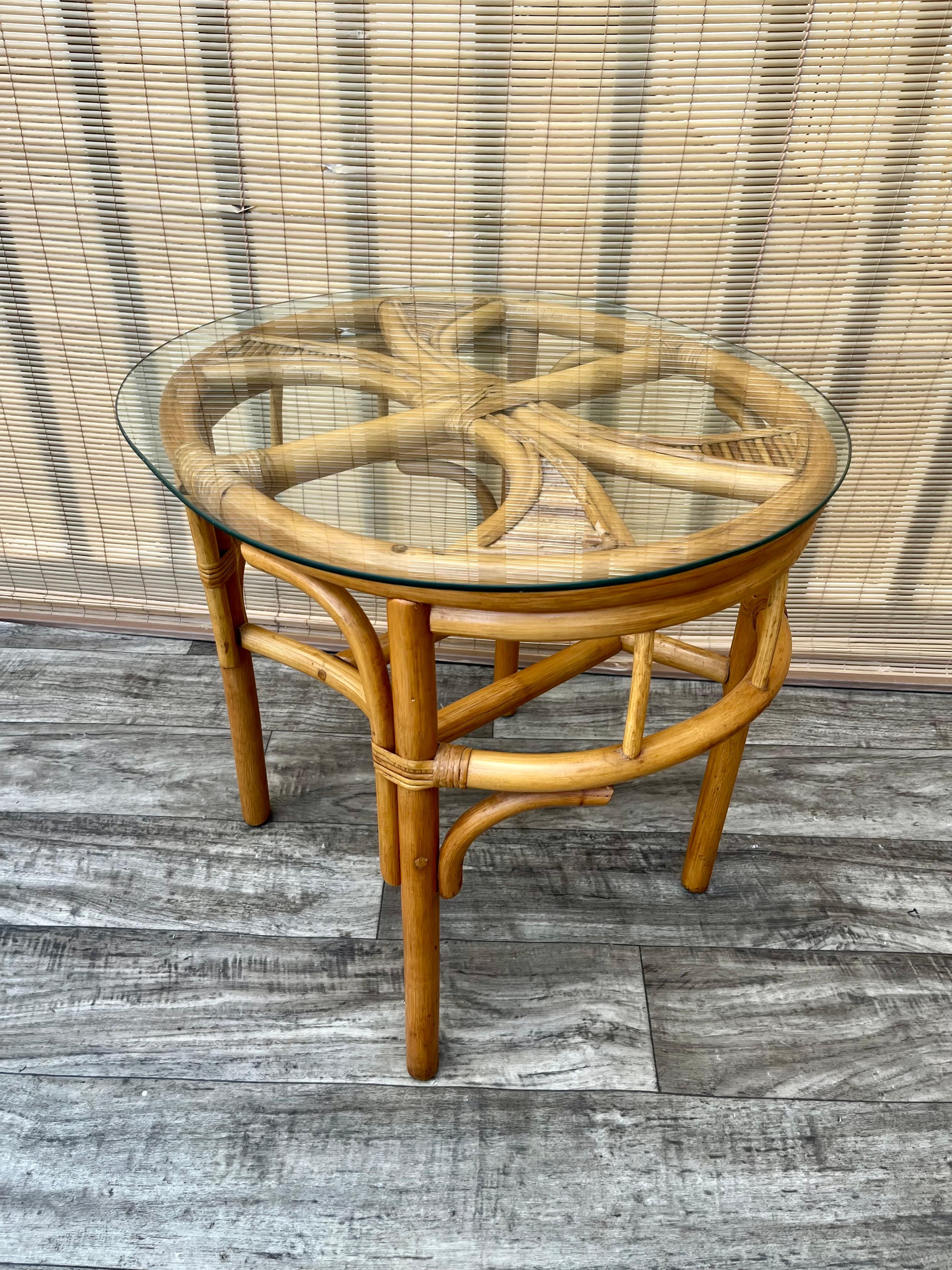 Costal Style/ Bohemian Split Bamboo and Rattan Boho Side Table. Circa 1980s For Sale 1