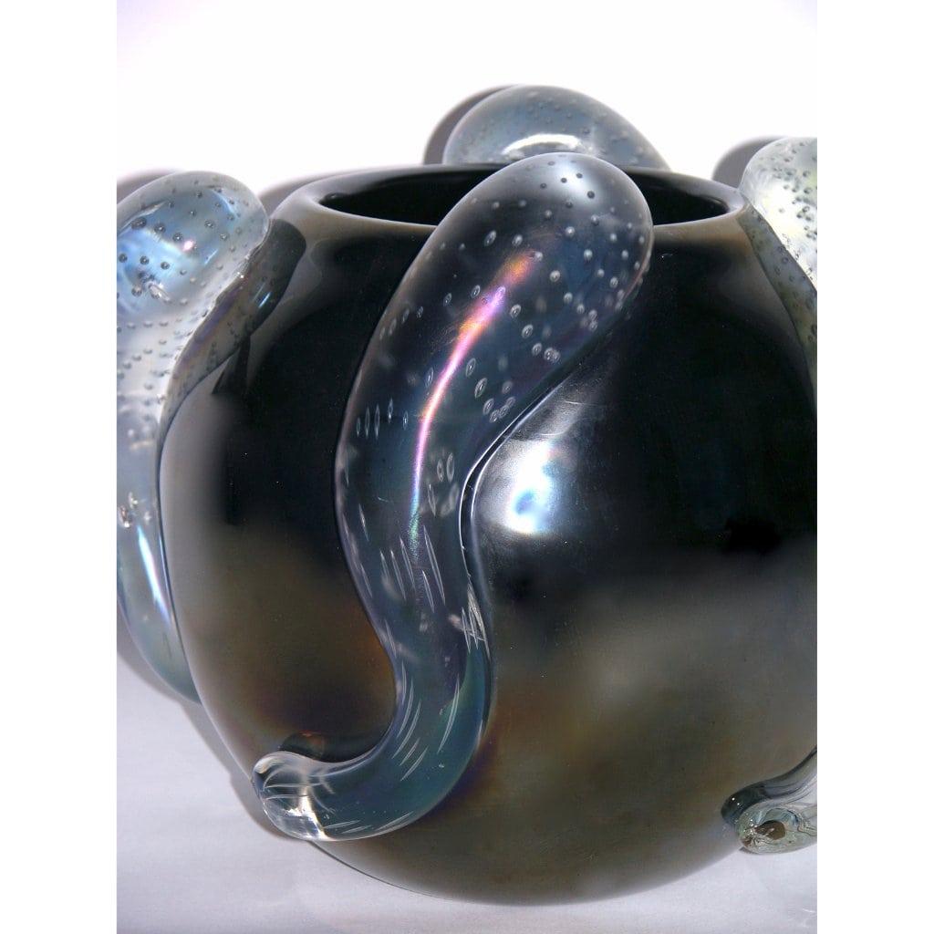 Organico moderno Costantini Scultura Italiana Vaso rotondo in vetro di Murano nero iridescente in vendita
