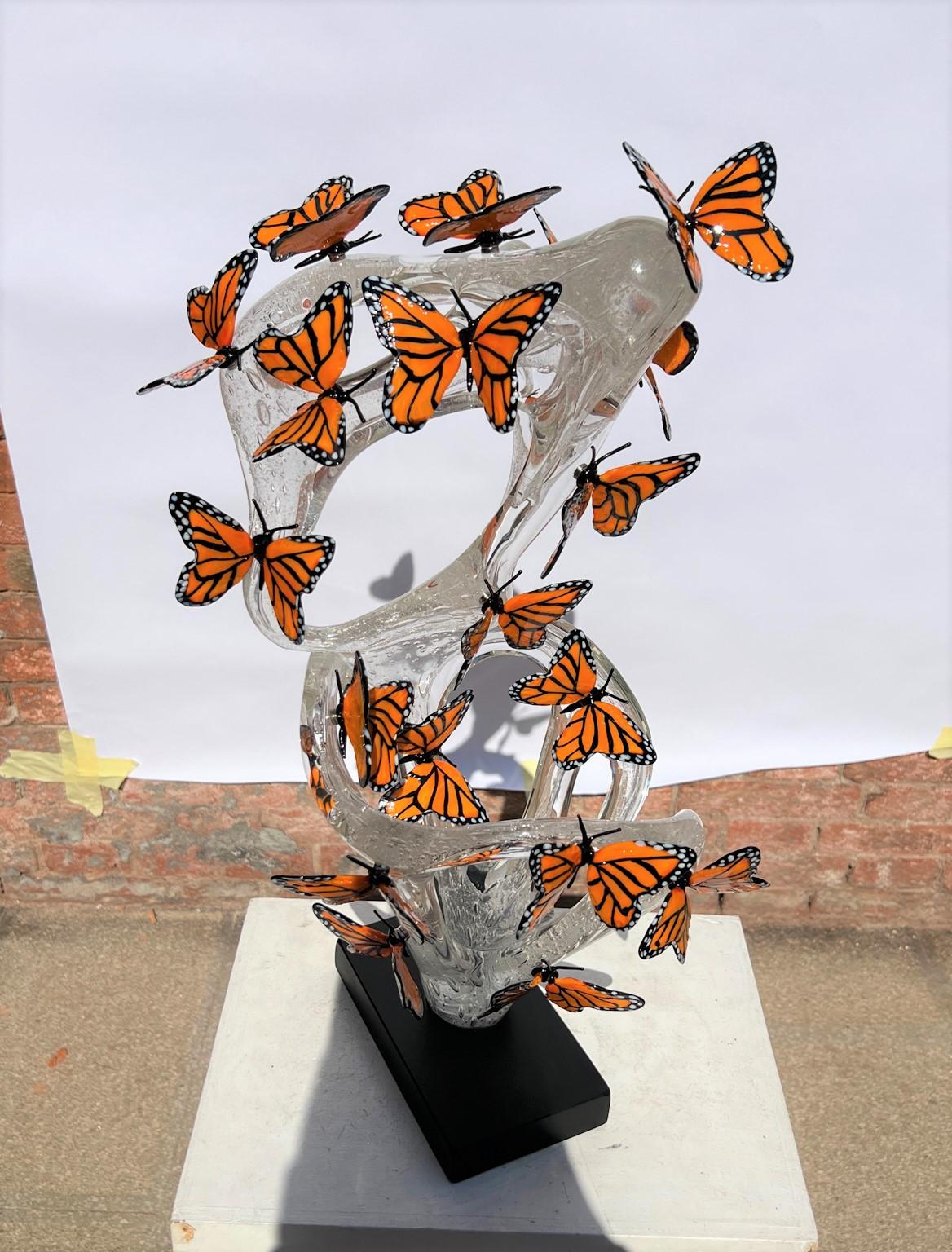 Costantini Diego Modern Crystal Murano Glass Infinity Sculpture With Butterflies For Sale 3