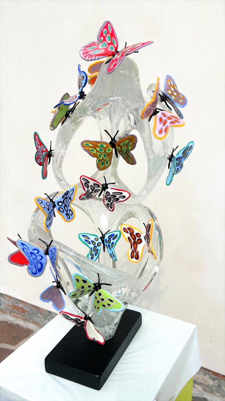 Costantini Diego Modern Crystal Murano Glass Infinity Sculpture with Butterflies For Sale 7