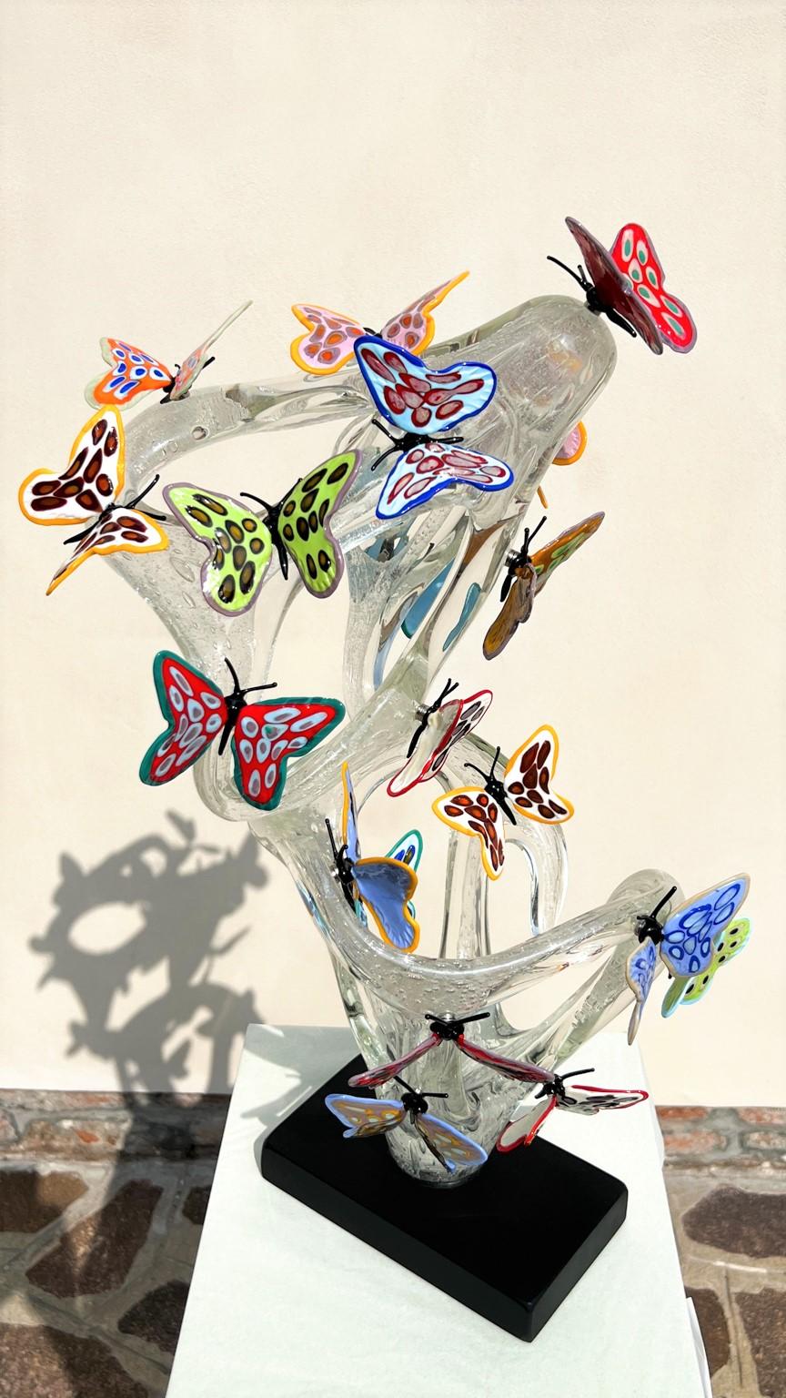 Costantini Diego Modern Crystal Murano Glass Infinity Sculpture mit Schmetterlingen (Moderne) im Angebot
