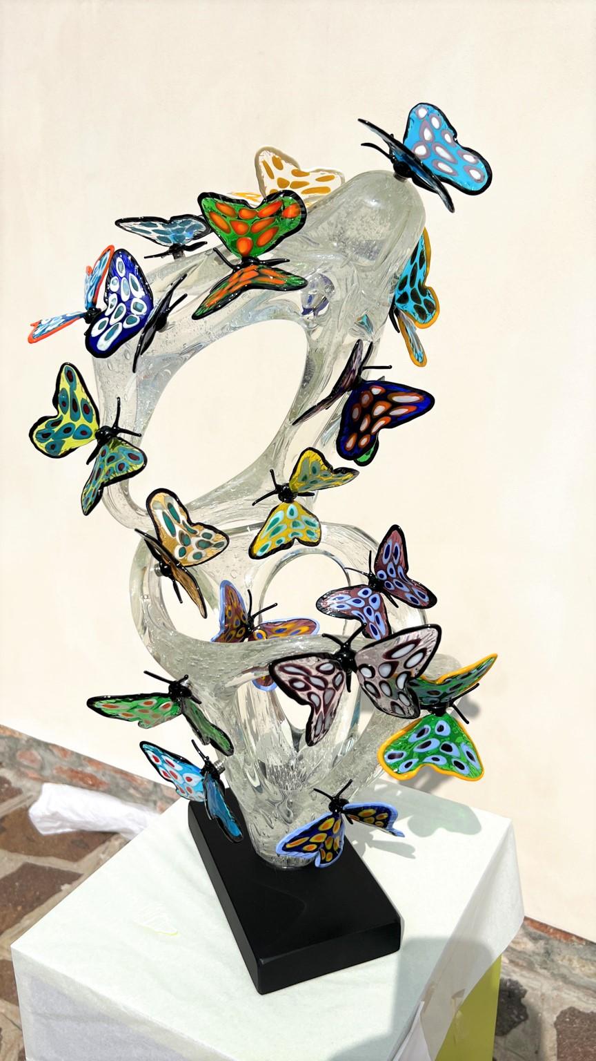 Costantini Diego Modern Crystal Murano Glass Infinity Sculpture With Butterflies For Sale 2