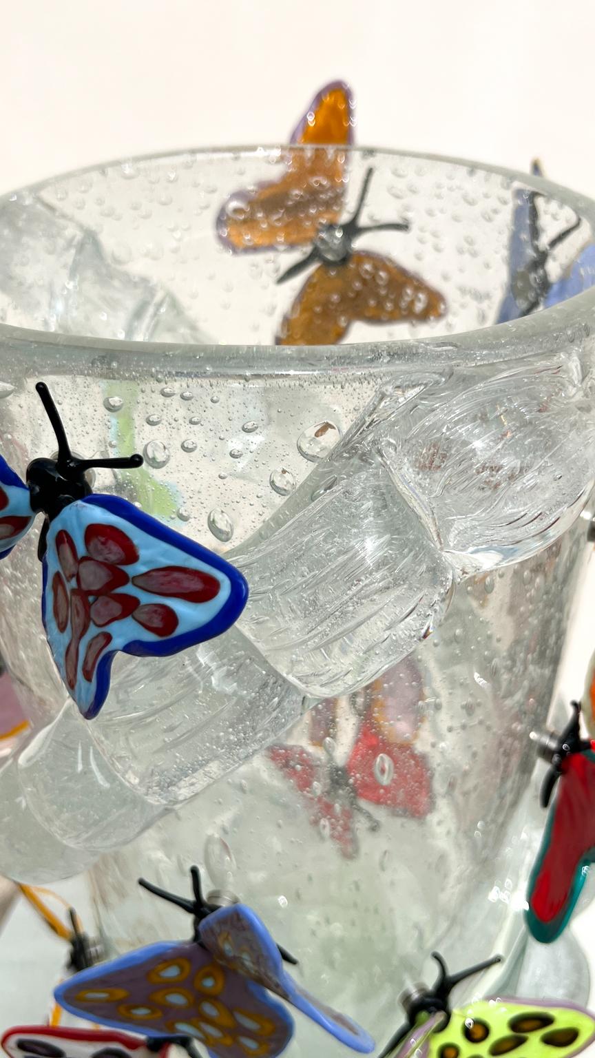 Costantini Diego Modern Kristall Pulegoso Made Murano Glass Vase mit Schmetterlingen im Angebot 5