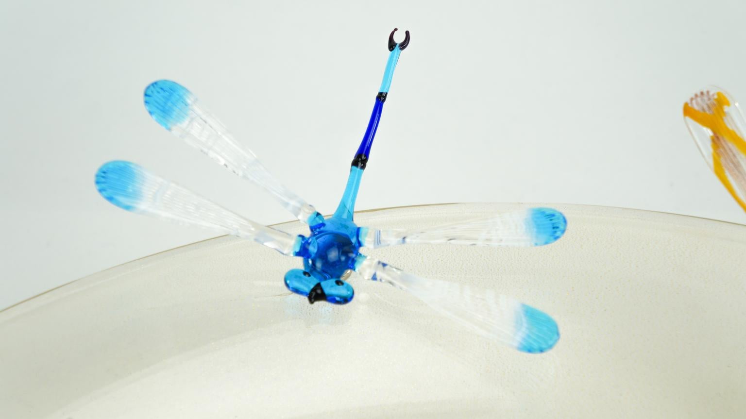 Costantini The Modernity Murano Glass Made Murano Glass with Dragonflies (assiette en verre de Murano Glass en or véritable) en vente 4