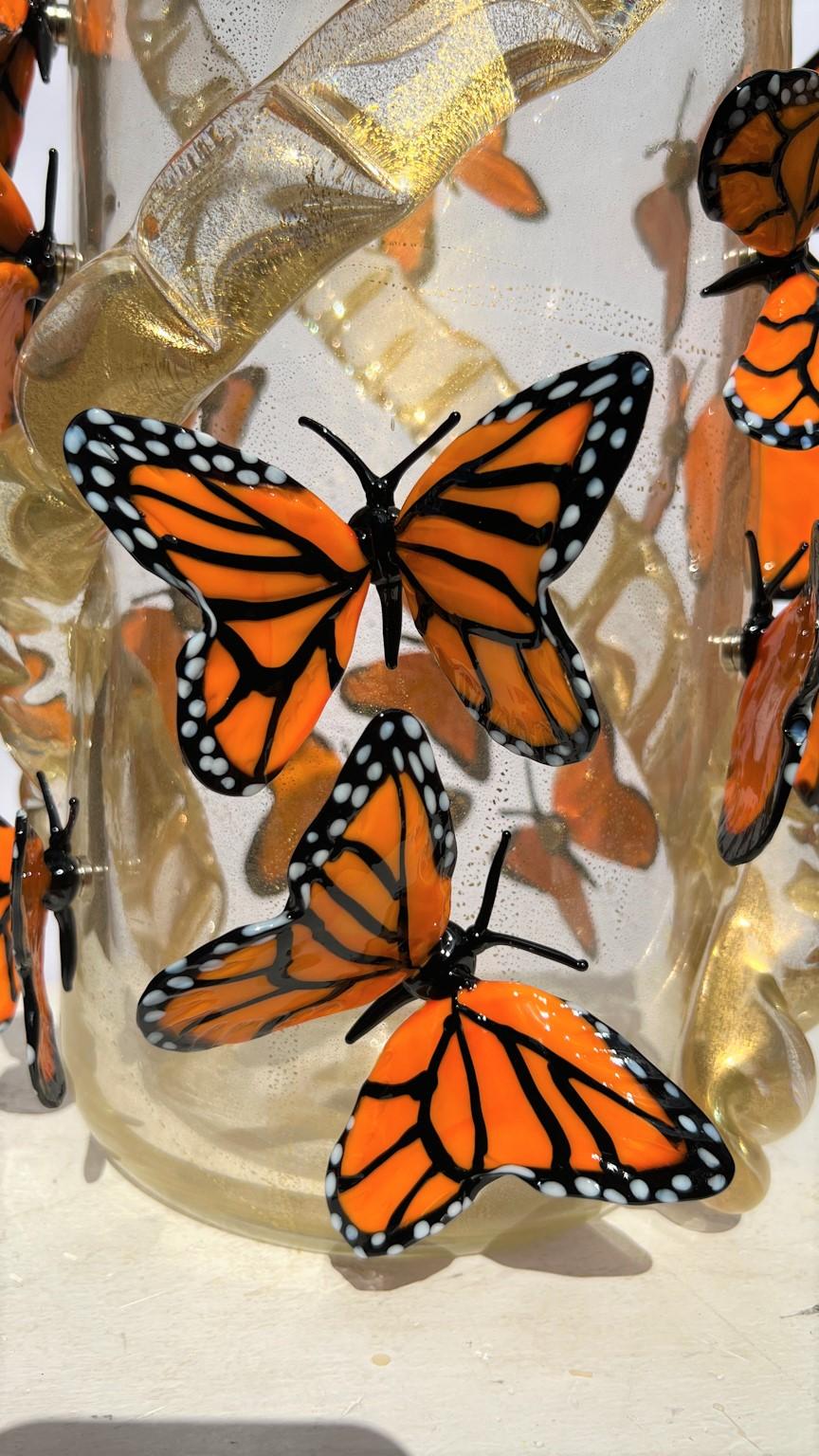 Fait main Costantini Diego Modern Real Gold Made Murano Glass Vase avec papillons en vente