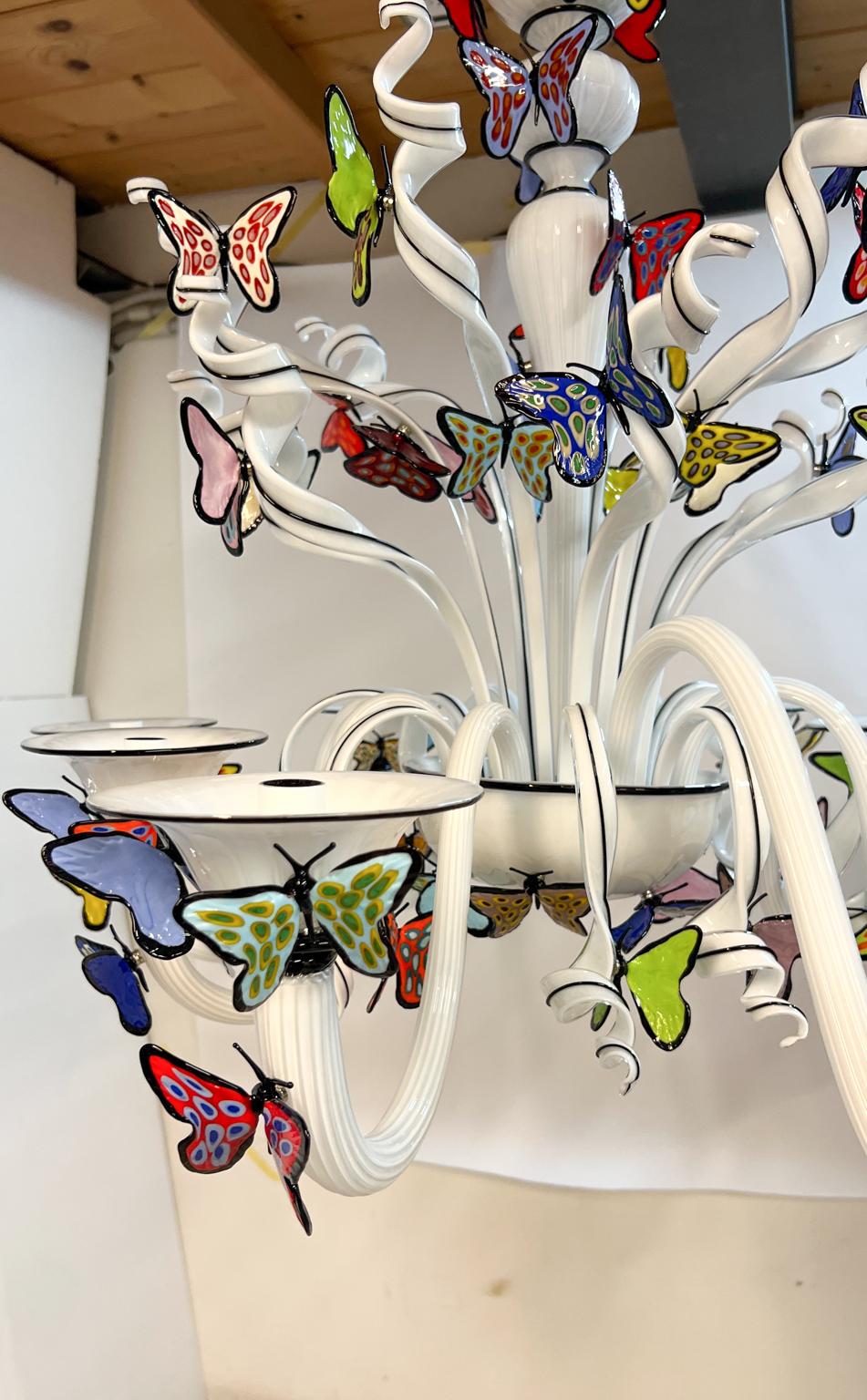 Costantini Diego Modern White Made Murano Glass Chandelier with Butterflies For Sale 5