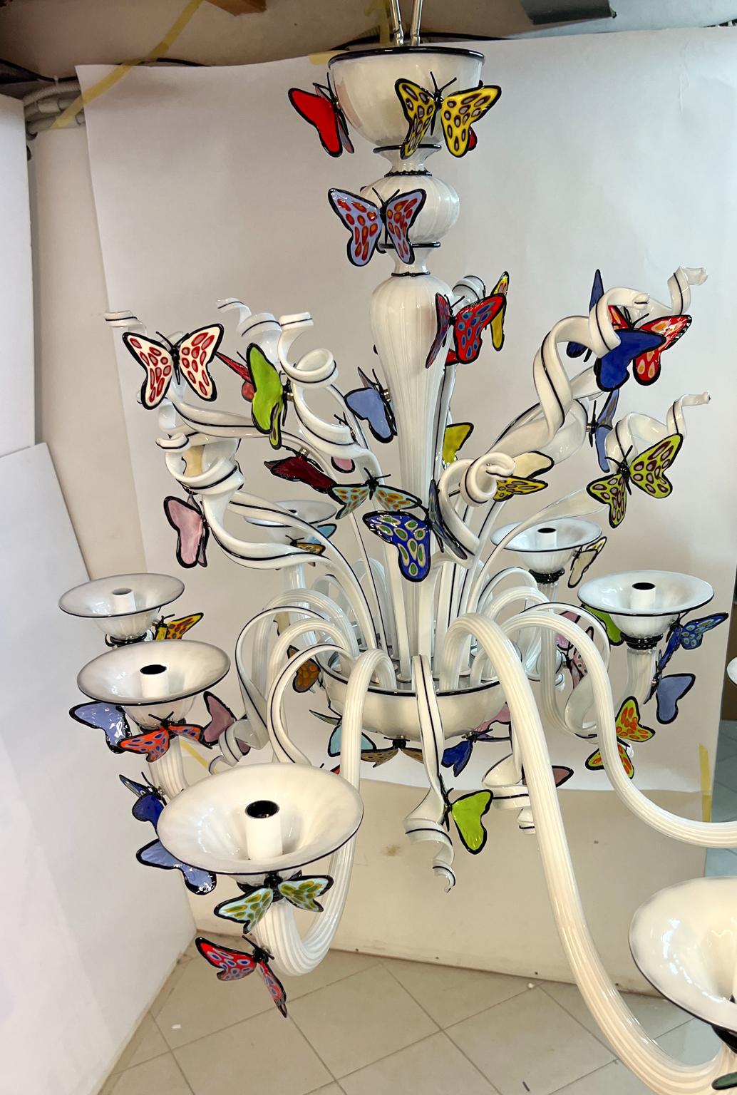 Costantini Diego Modern White Made Murano Glass Chandelier with Butterflies For Sale 7