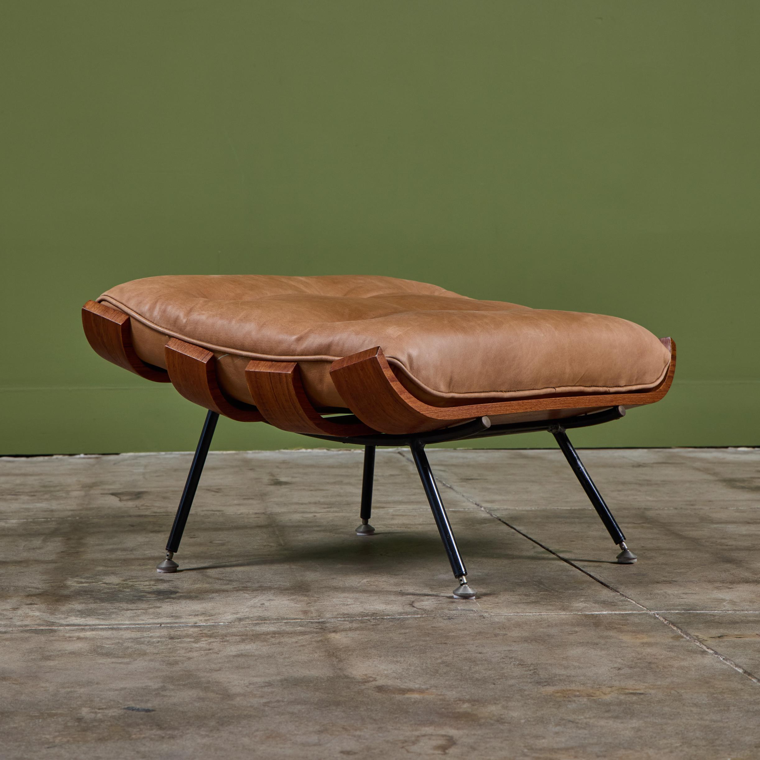 Sedia da salotto e ottomana Costela di Martin Eisler and Martin Hauner in vendita 5