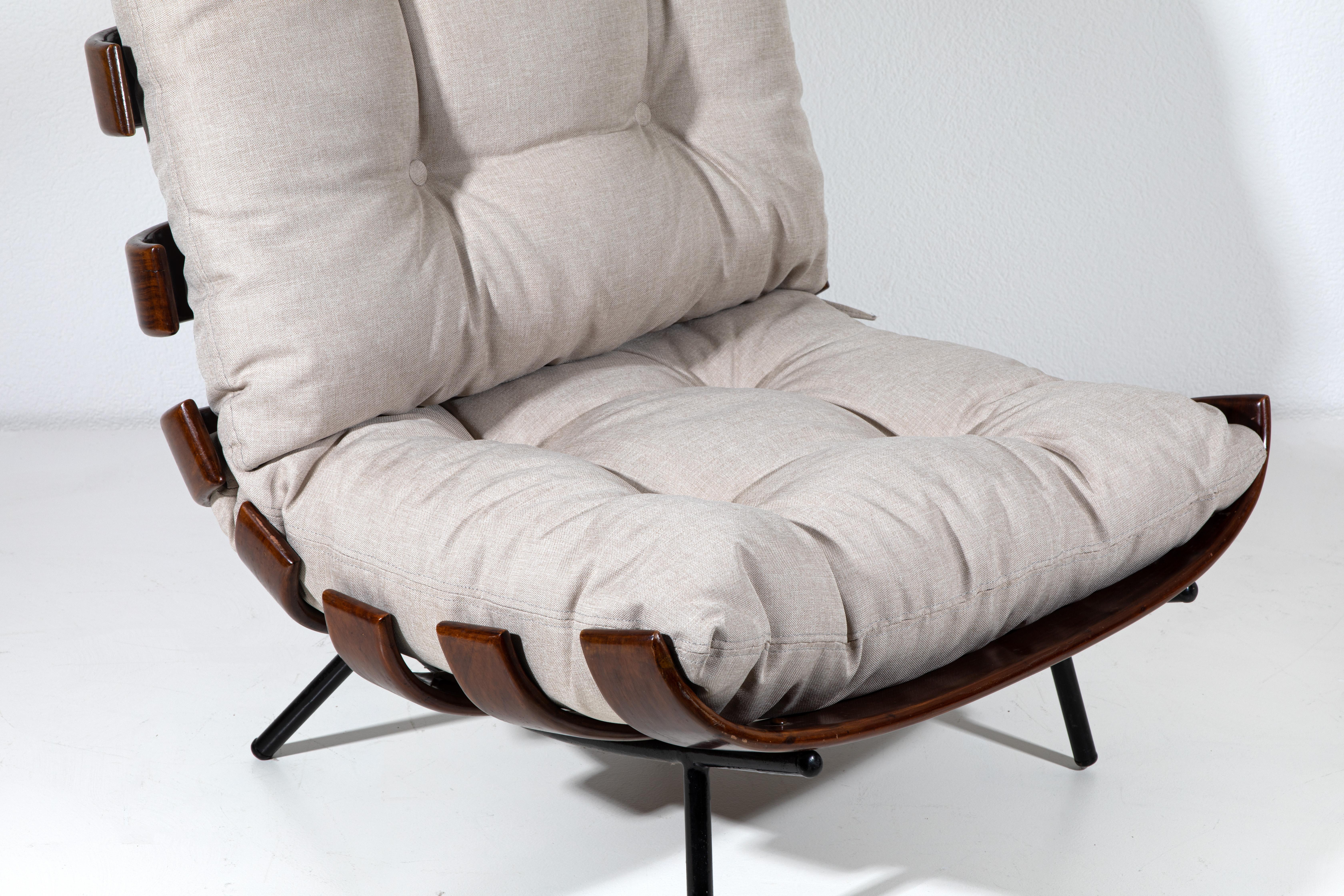 Costela Lounge Chair Designed by Carlo Hauner & Martin Eisler In Good Condition In Collonge-Bellerive, GE