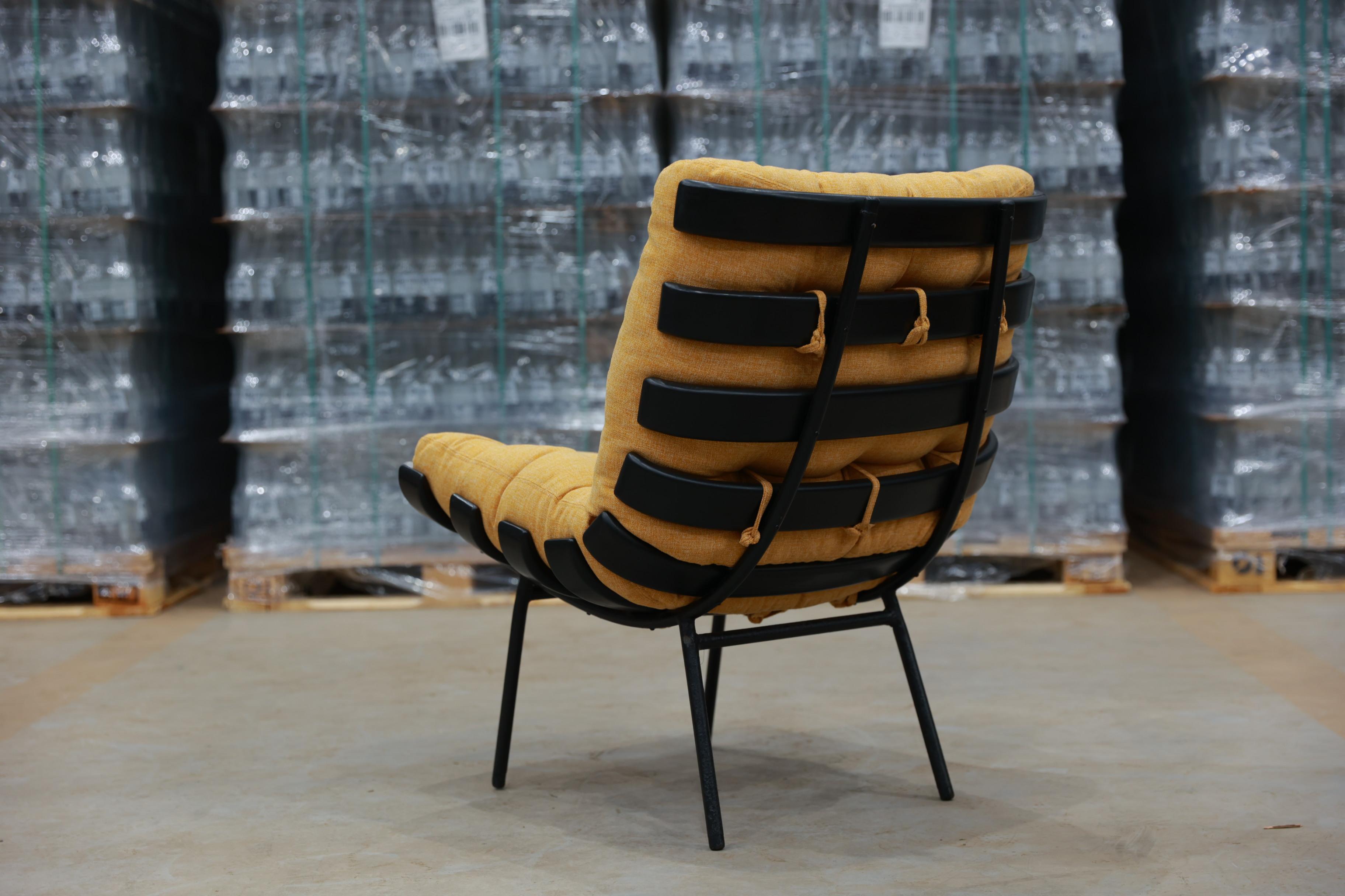 “Costella” Armchair in Hardwood & Fabric att. to Martin Eisler, 1950’s Brazil In Good Condition For Sale In New York, NY