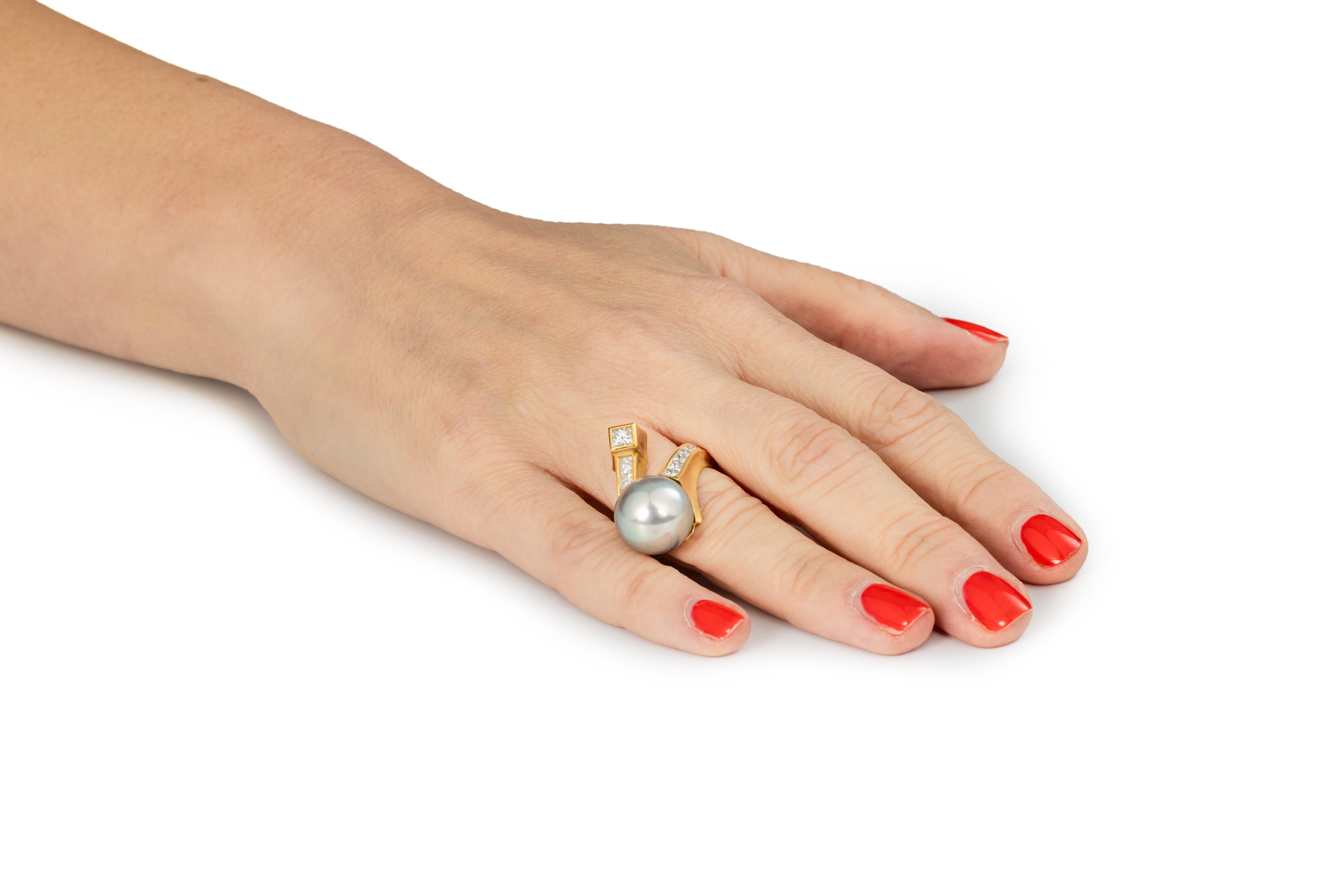 Bague Eiffel, perle grise des mers du Sud de 13,60 mm et diamants de 1,45 carat Neuf - En vente à Athens, GR