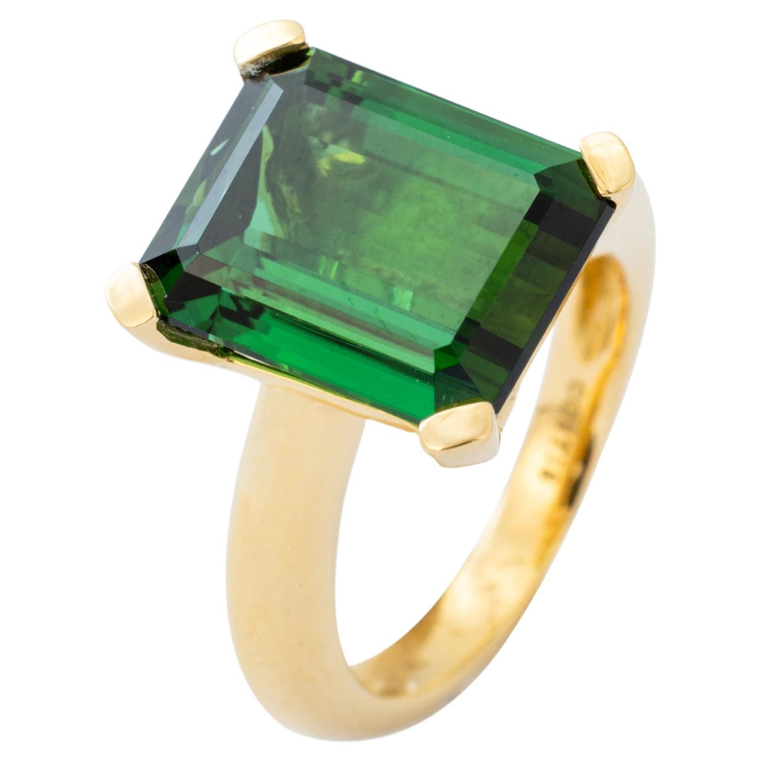 "Costis" Ring, with 12.00 Carats Emerald-cut Special Green Tourmaline For Sale