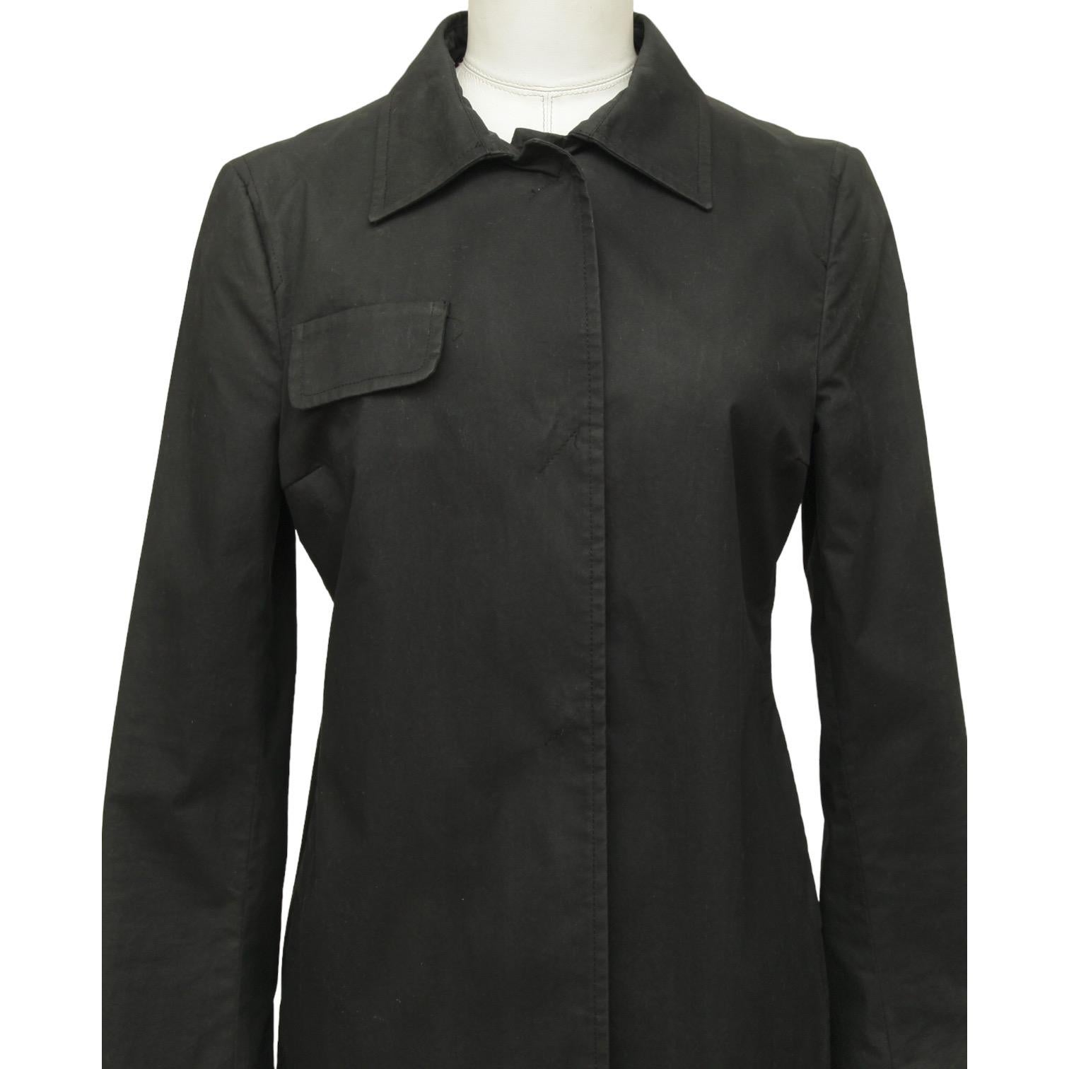 COSTUME NATIONAL - Blazer noir à manches longues et revers boutonné, 40 vintage Pour femmes en vente