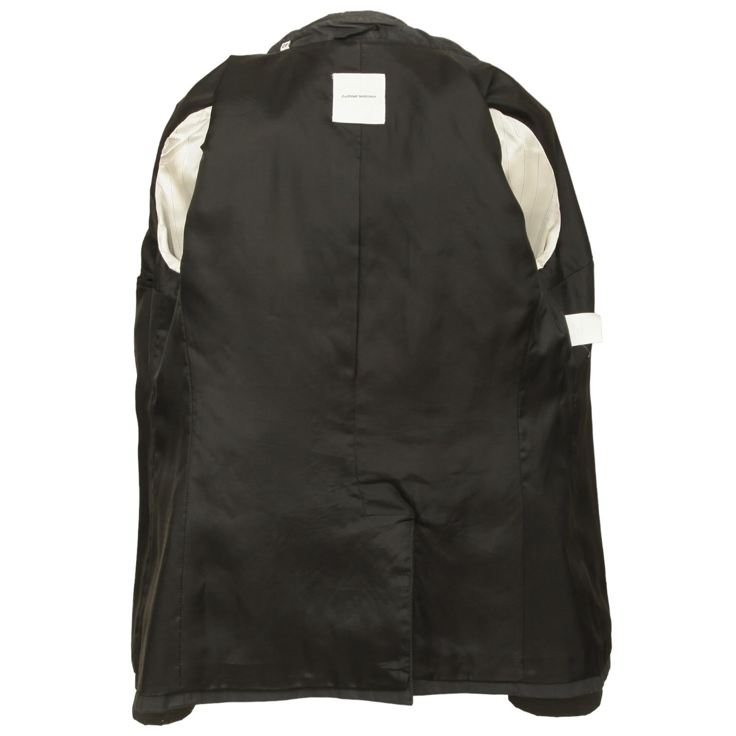 COSTUME NATIONAL - Blazer noir à manches longues et revers boutonné, 40 vintage en vente 1
